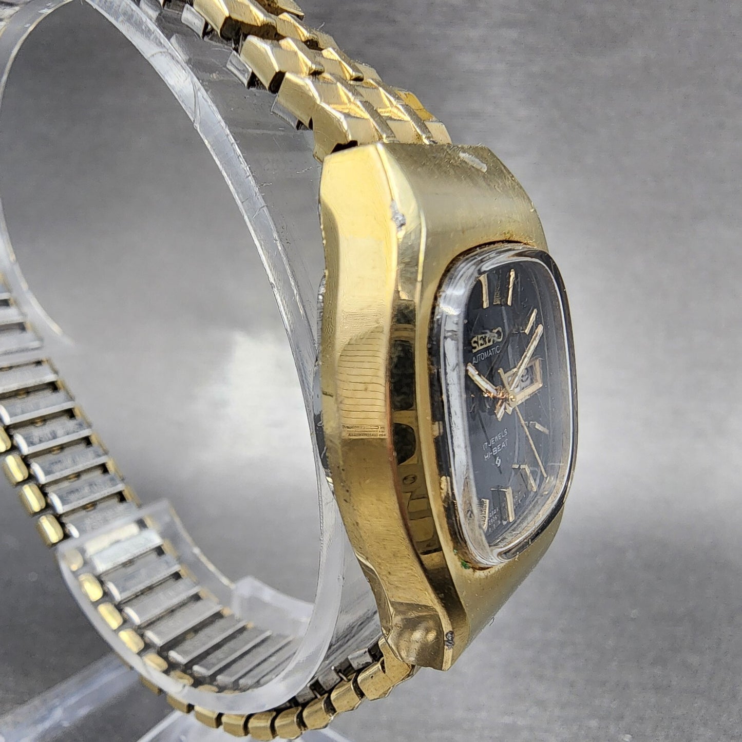 Seiko Automatic Watch Women 25mm Black Dial Gold Tone Daydate Rectangle Runs3