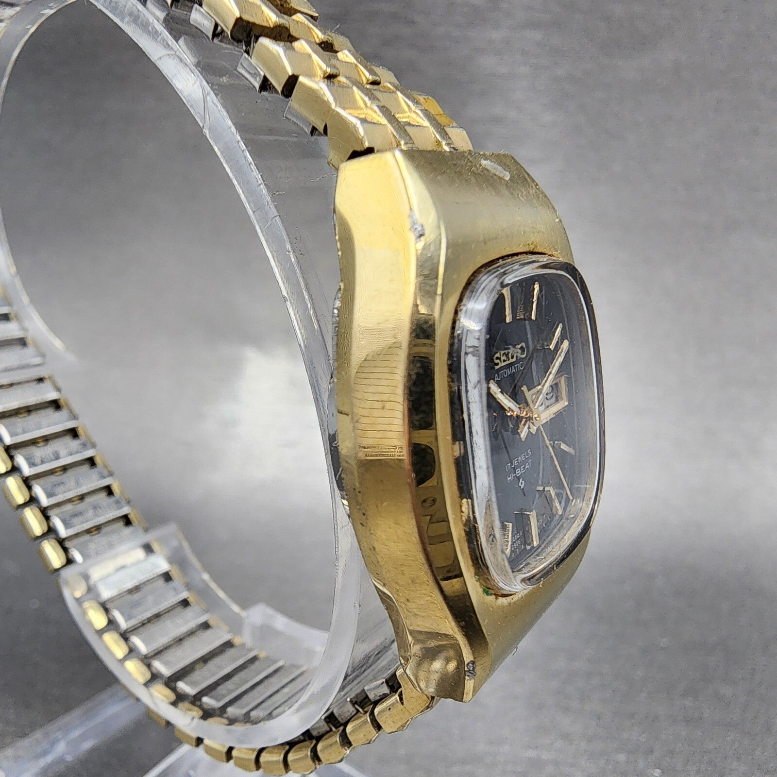 Seiko Automatic Watch Women 25mm Black Dial Gold Tone Daydate Rectangle Runs3