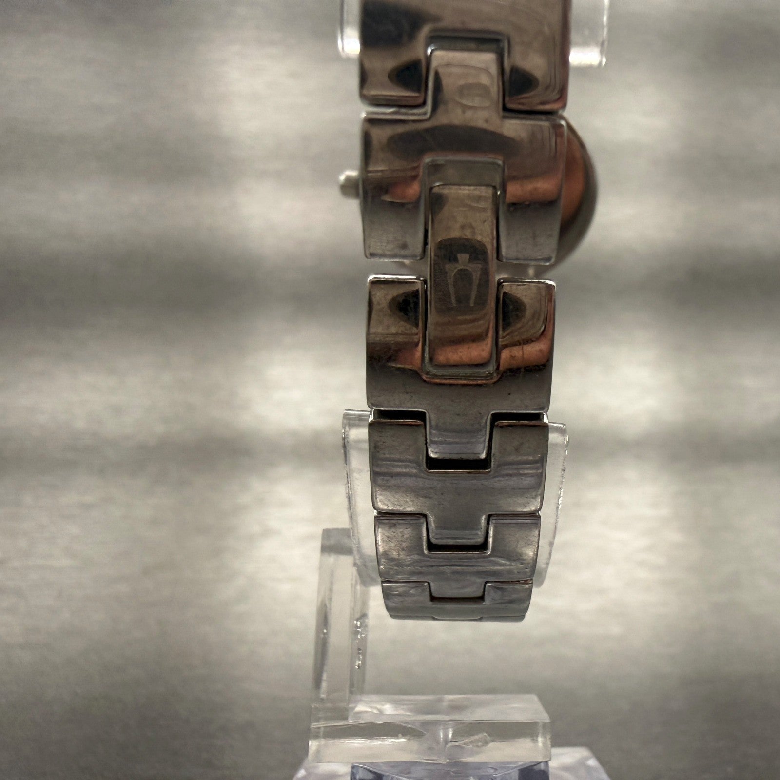 Bulova Watch Women 27mm White Dial Silver Tone Oval 96L002 Crystals New Battery7
