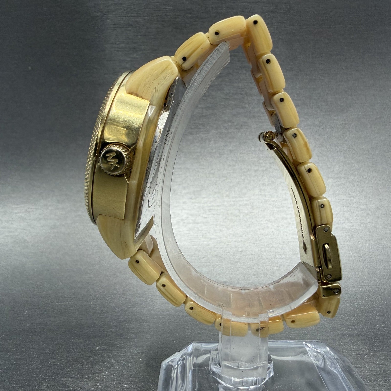 Michael Kors Jet Set Watch Women 37mm MOP Dial Gold Tone Daydate MK-5039 NewBatt6