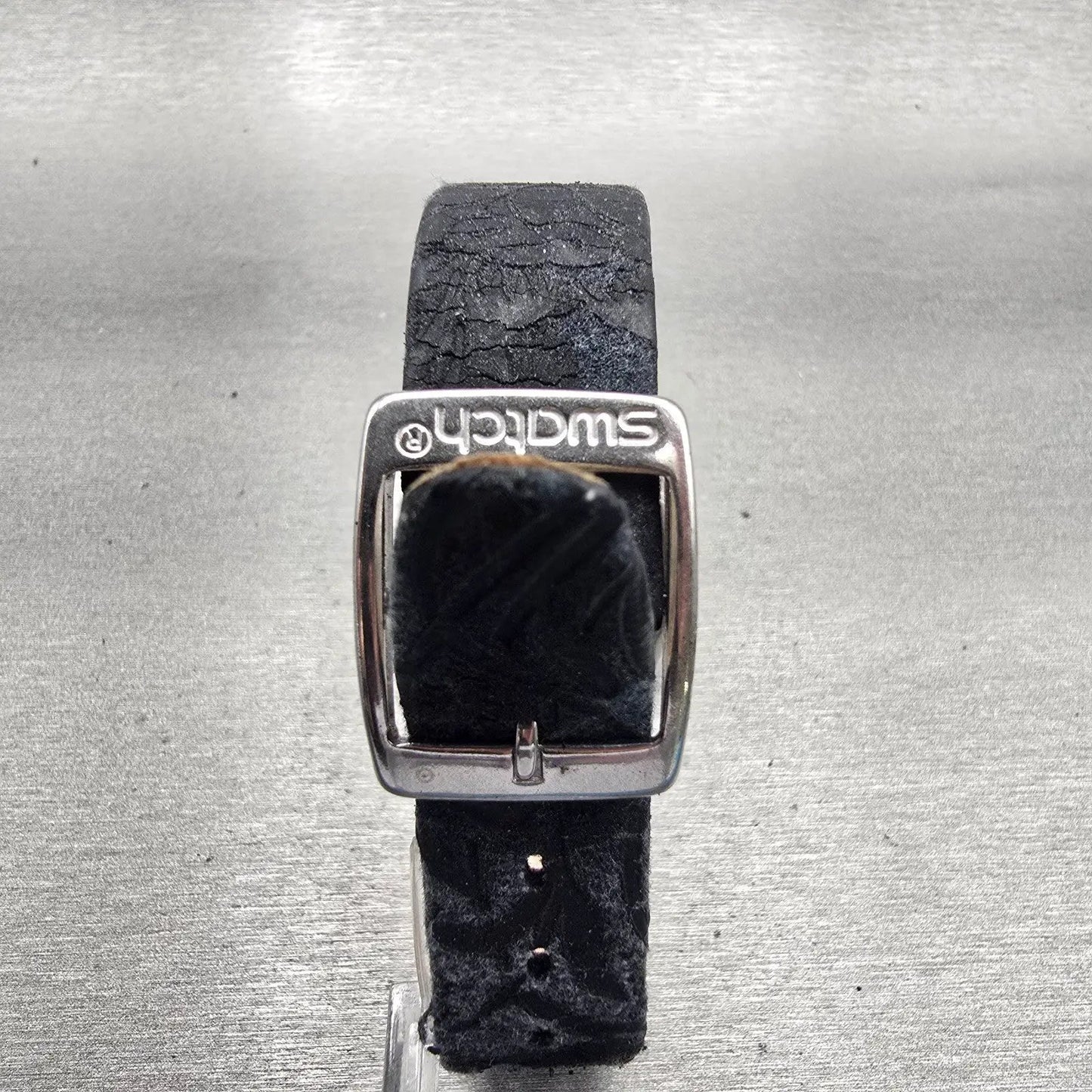 Swatch Irony BLACK FLOWER Watch Women Silver Dial Silver Tone YLS146 New Battery7