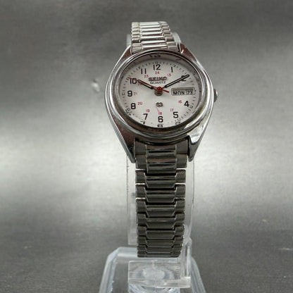 Seiko SQ Watch Women 24mm White Dial Silver Tone Daydate Round 7N83-6A09 New Bat5
