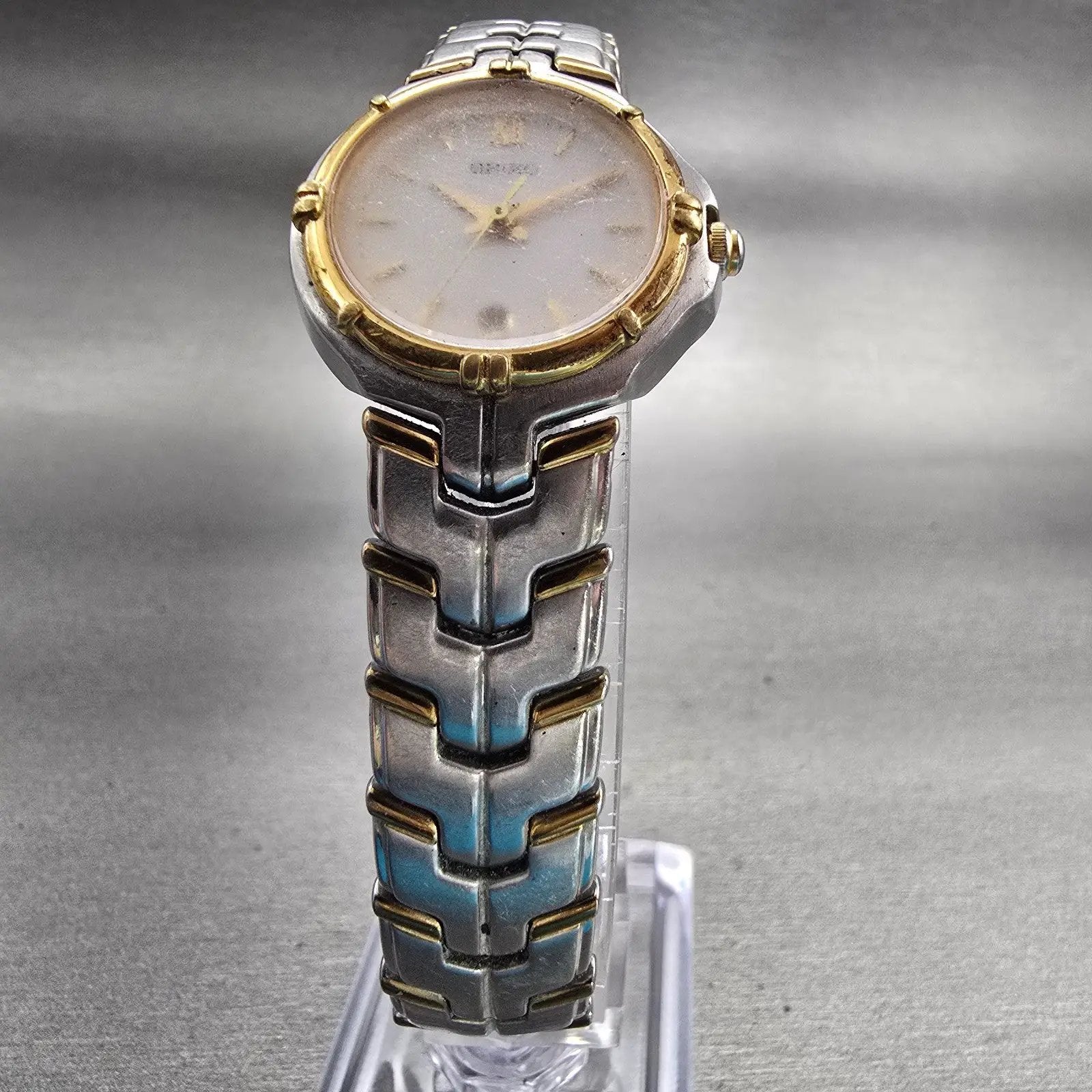 Seiko Watch Women 25mm White Dial Two Tone Date Round V782-6E70 New Battery VTG5