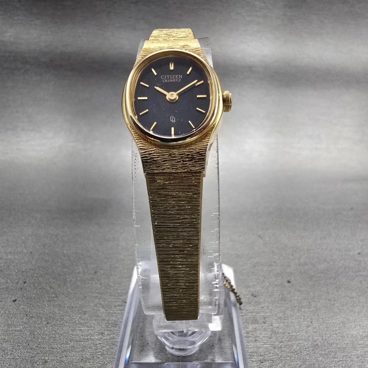 Citizen CQ Watch Women 17mm Black Dial Gold Tone Oval 3220-S16598 New Battery5