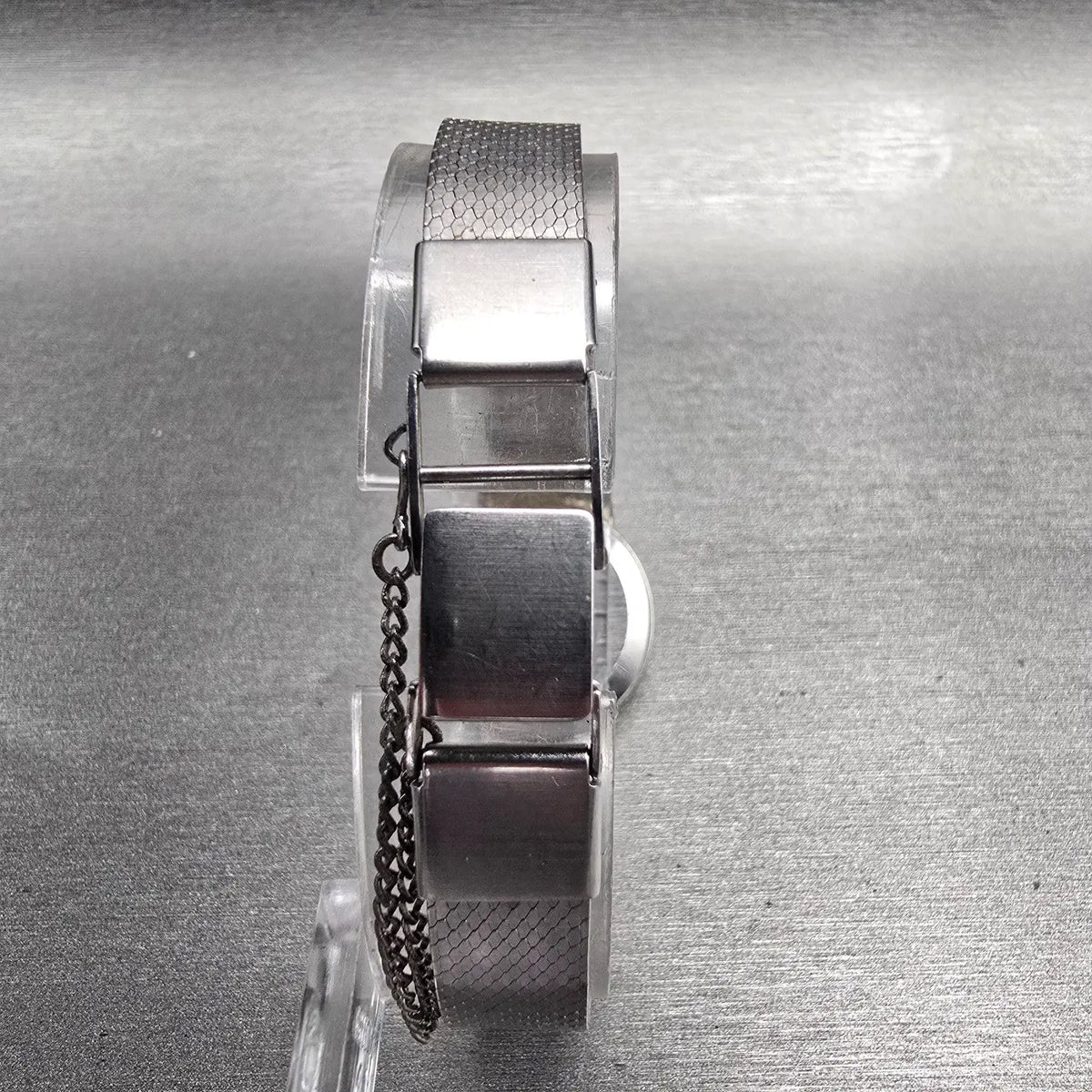 Seiko Watch Women 21mm Silver Dial Silver Tone Round 11-4670 Manual Wind Works 97