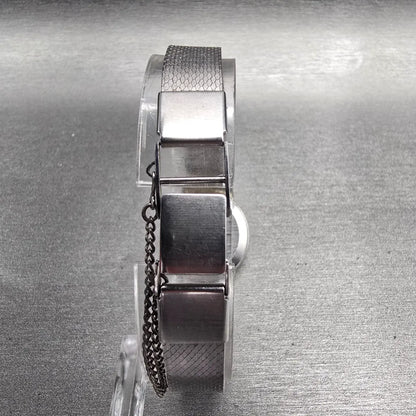 Seiko Watch Women 21mm Silver Dial Silver Tone Round 11-4670 Manual Wind Works 97