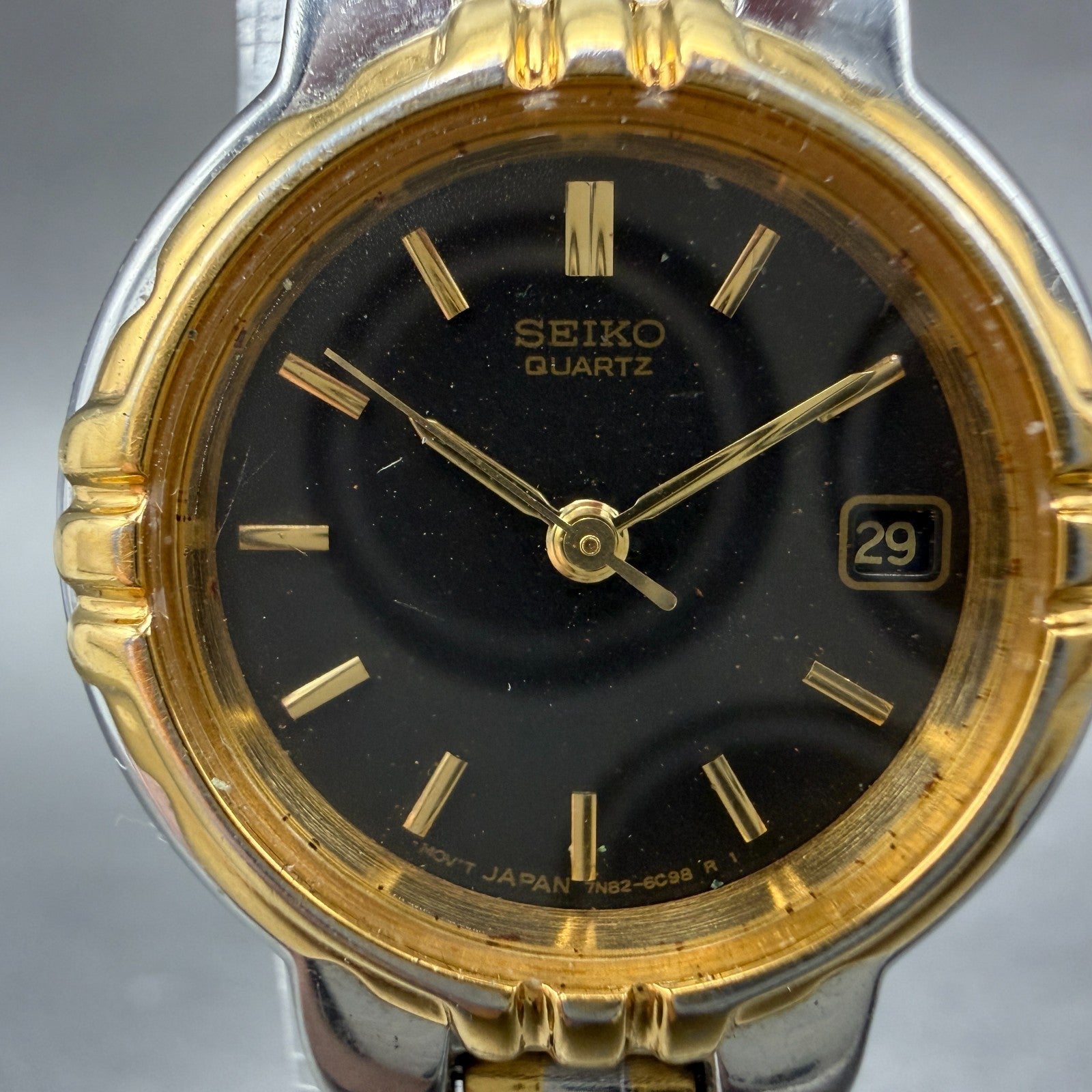 Seiko Watch Women 25mm Black Dial Two Tone Date Round 7N82-6C20 New Battery ABC1