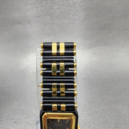 Seiko Tank Watch Women 14mm Black Dial Black & Gold Tone 2e205379 New Battery4
