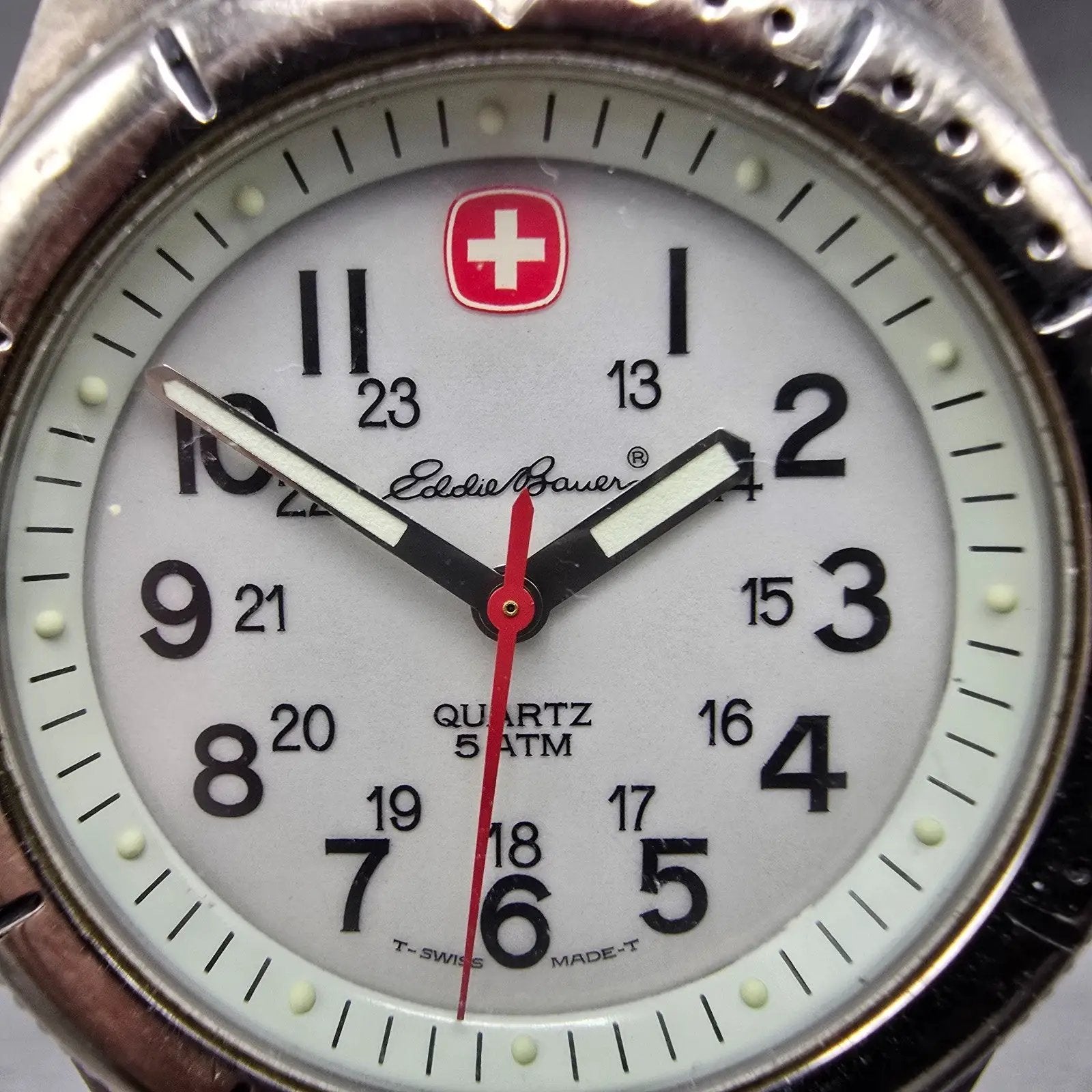 Wenger Eddies Bauer Watch Men 38mm White Dial Silver Tone Round Backlight PARTS2