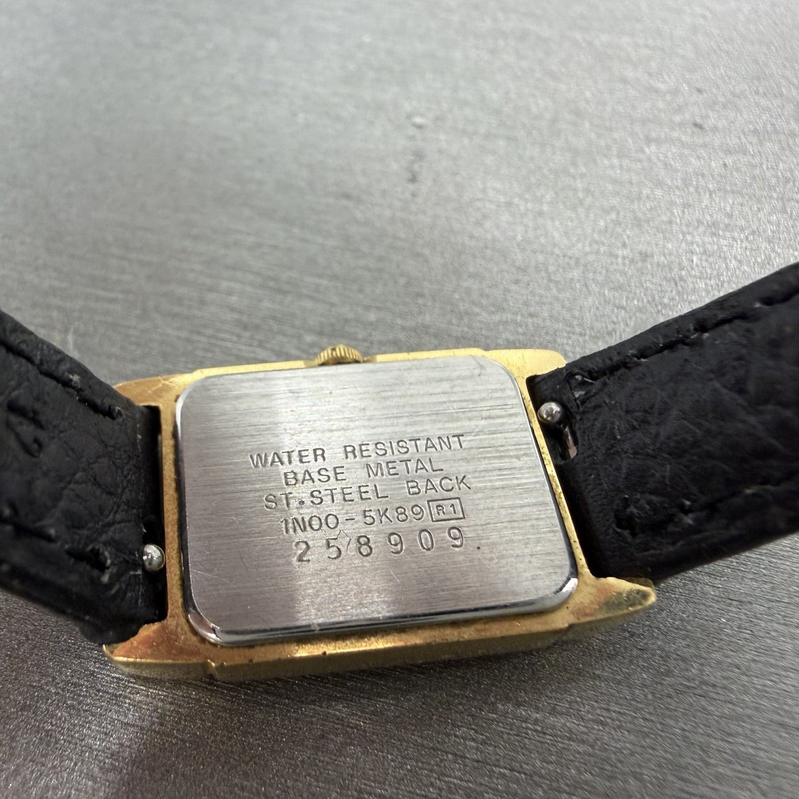 Seiko Tank Watch Women 17mm White Dial Gold Tone Rectangle 1N005k89 New Battery9