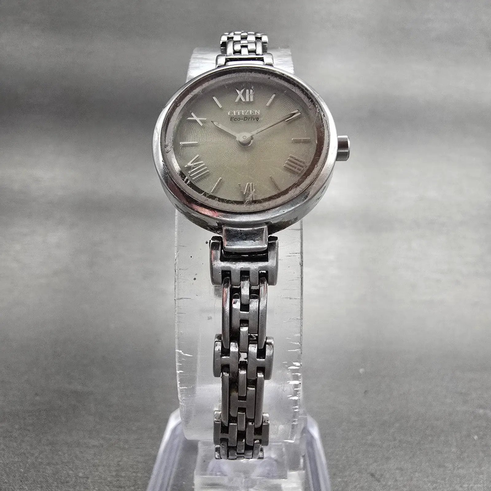 Citizen Eco-Drive Watch Women 21mm Ivory Dial Silver Round B023-K004268 Works5