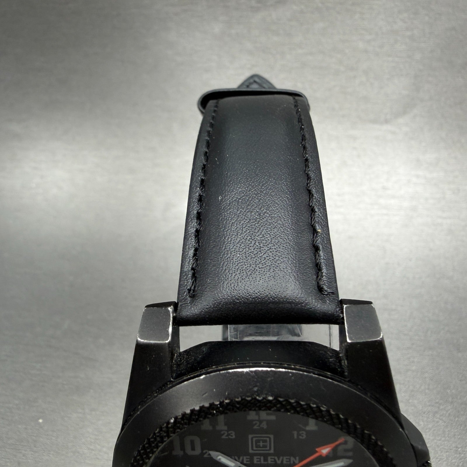 5.11 Tactical Pathfinder Watch Men 43mm Black Dial Black Tone Round New battery4