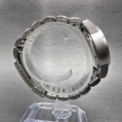 Wenger Swiss Military Watch Women 31mm White Dial Silver Tone Date 7292XZ NewBat7