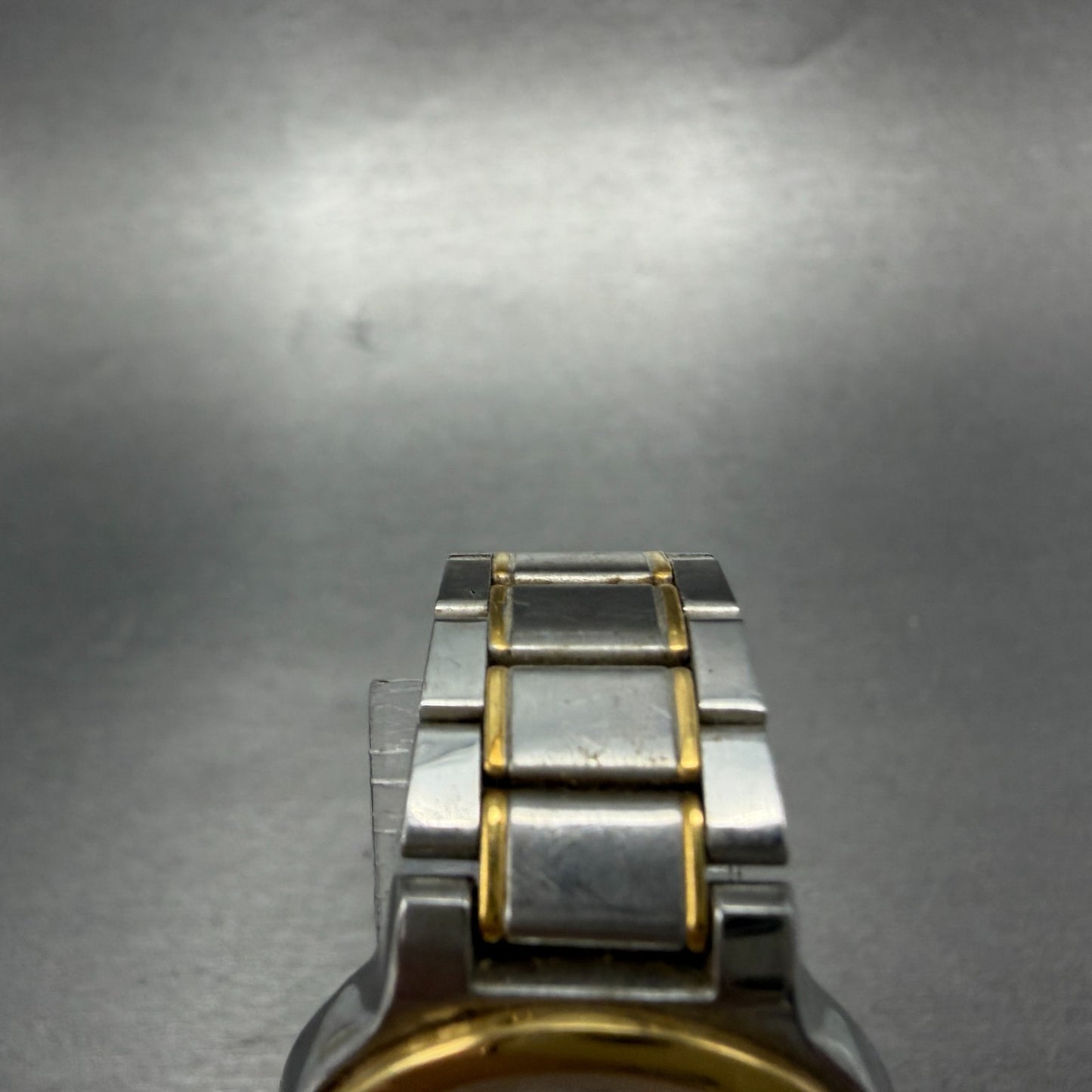Seiko Spirit Watch Women 25mm Silver Dial Two Tone Round 7N01-6A80 New Battery 44