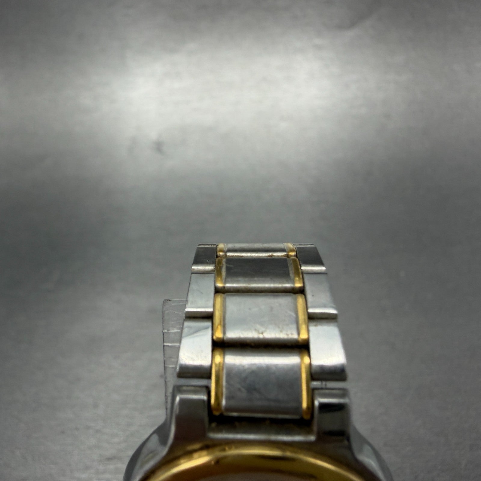 Seiko Spirit Watch Women 25mm Silver Dial Two Tone Round 7N01-6A80 New Battery 44