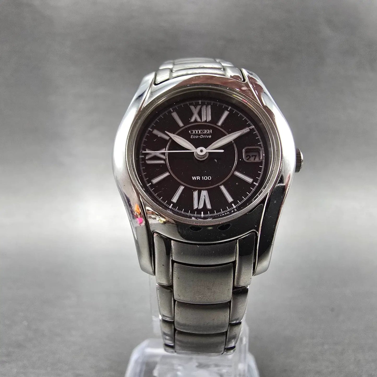 Citizen Watch Women 25mm Black Dial Silver Tone Date Round E011-S015502 Runs BG6