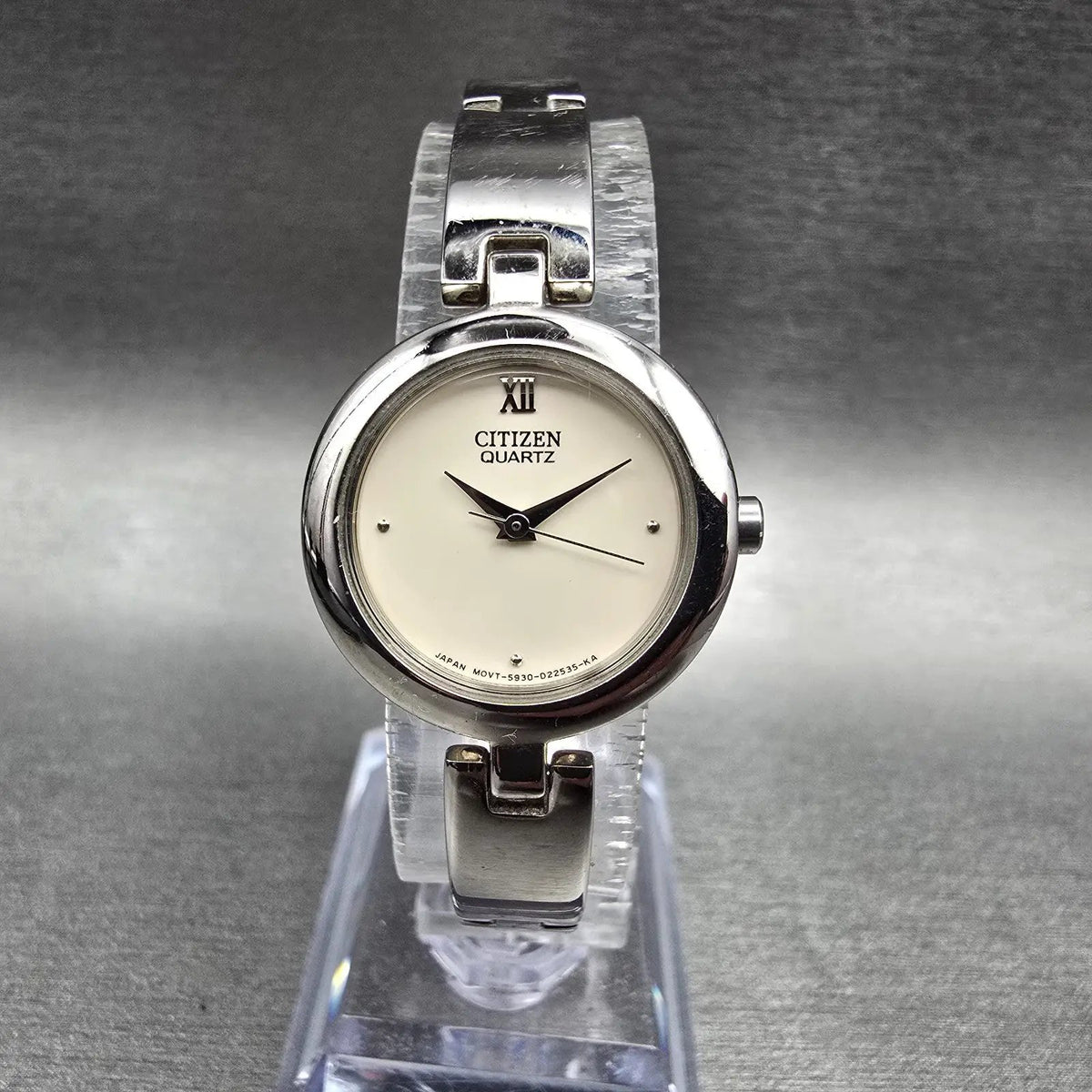 Citizen Watch Women 22mm Ivory Dial Silver Tone Round 5930-899094 New Battery3