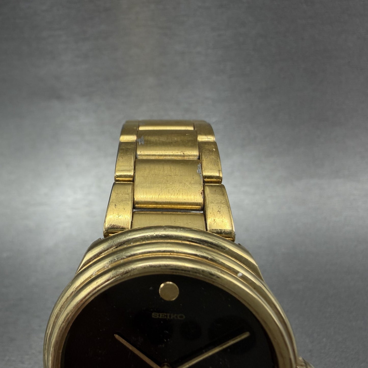 Seiko Watch Men 33mm Black Dial Gold Tone Round 2220-J527 Manual Runs READ!!!4