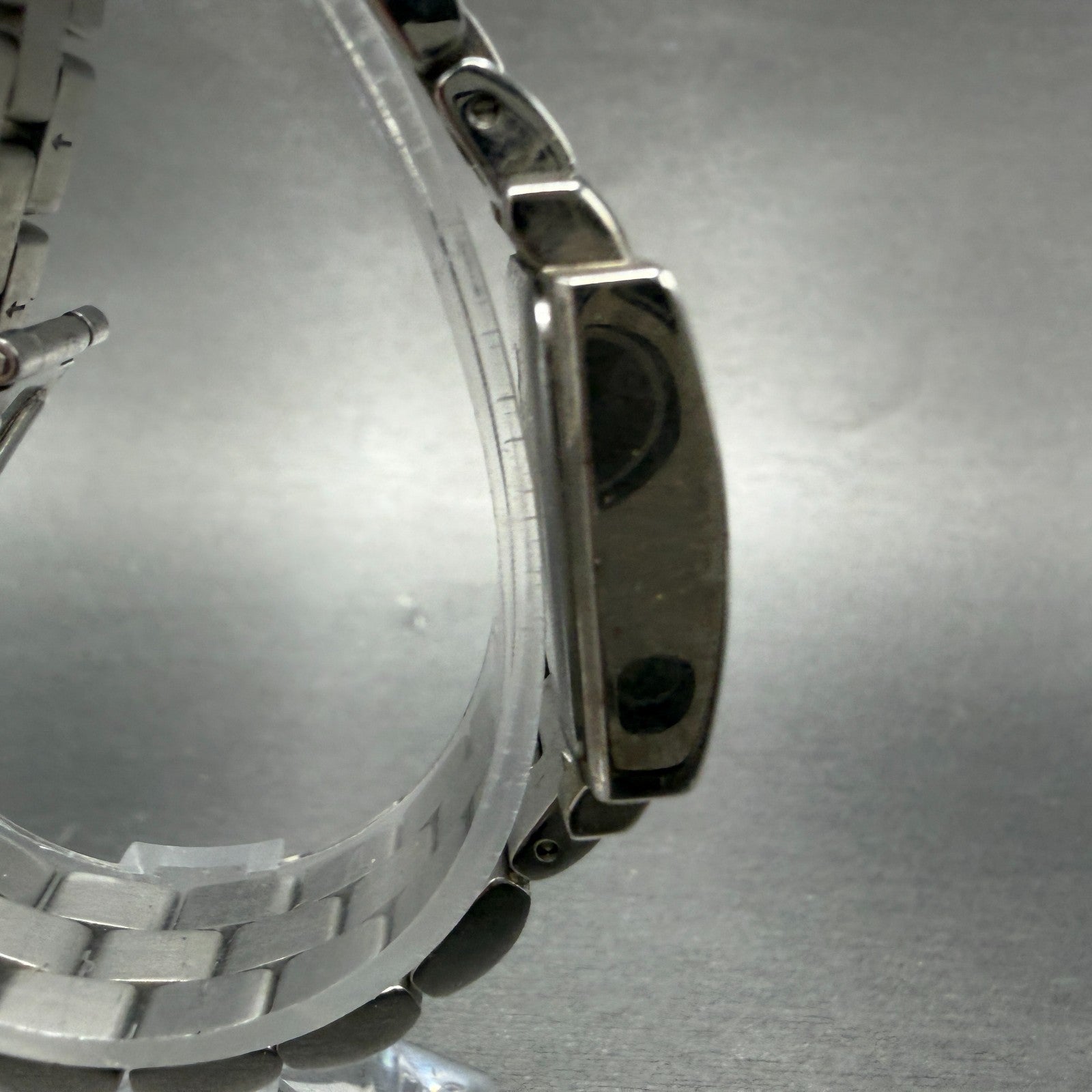 Citizen Watch Women 25mm Silver Dial Silver Tone Rectangle 1032-A05699 New batt3