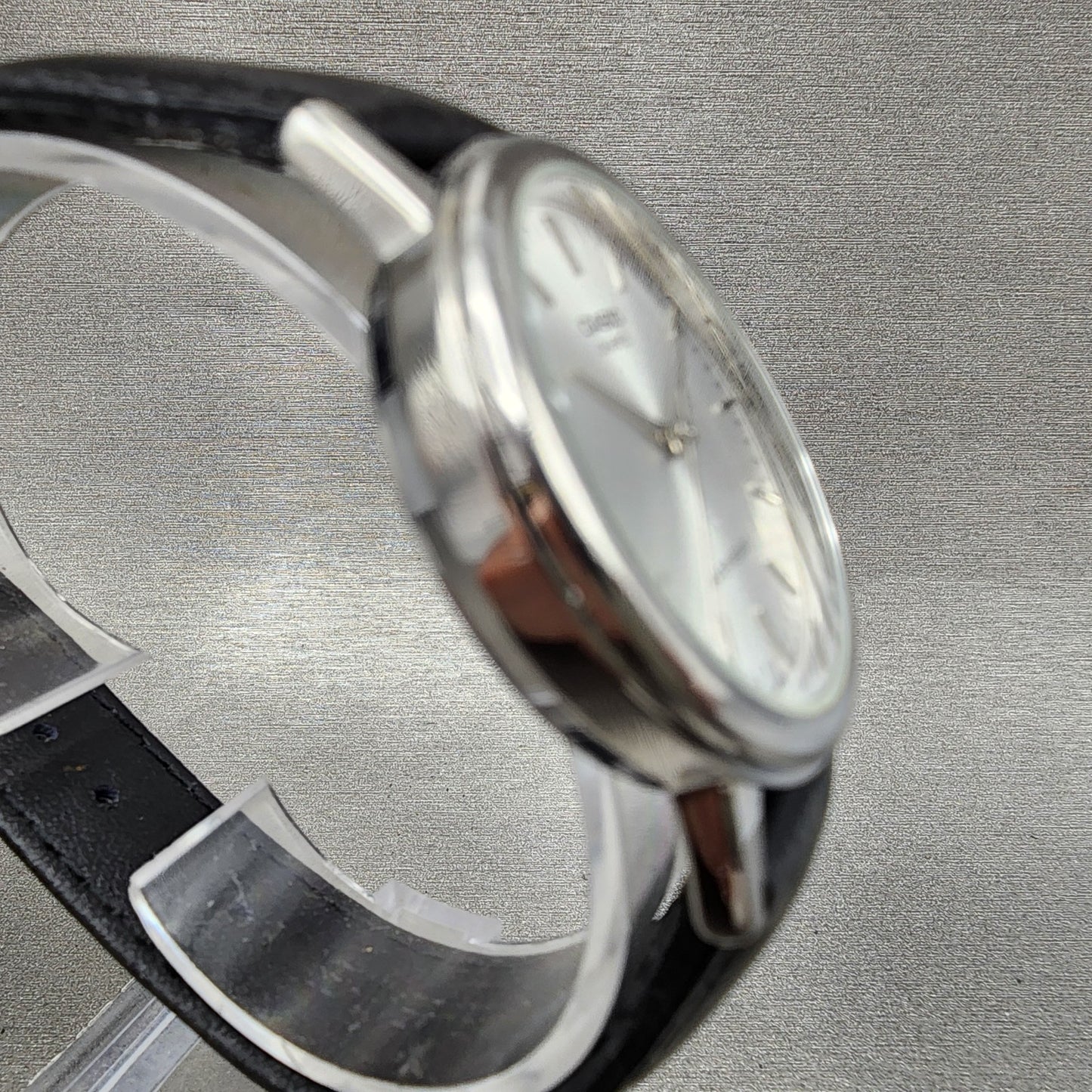 Casio Watch Men 33mm Silver Dial Silver Tone Round Leather MTP1403 New Battery3