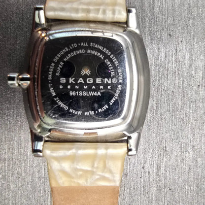 Skagen Watch Women 32mm MOP Dial Silver Tone Gemmed 961SSLW4A New Battery10