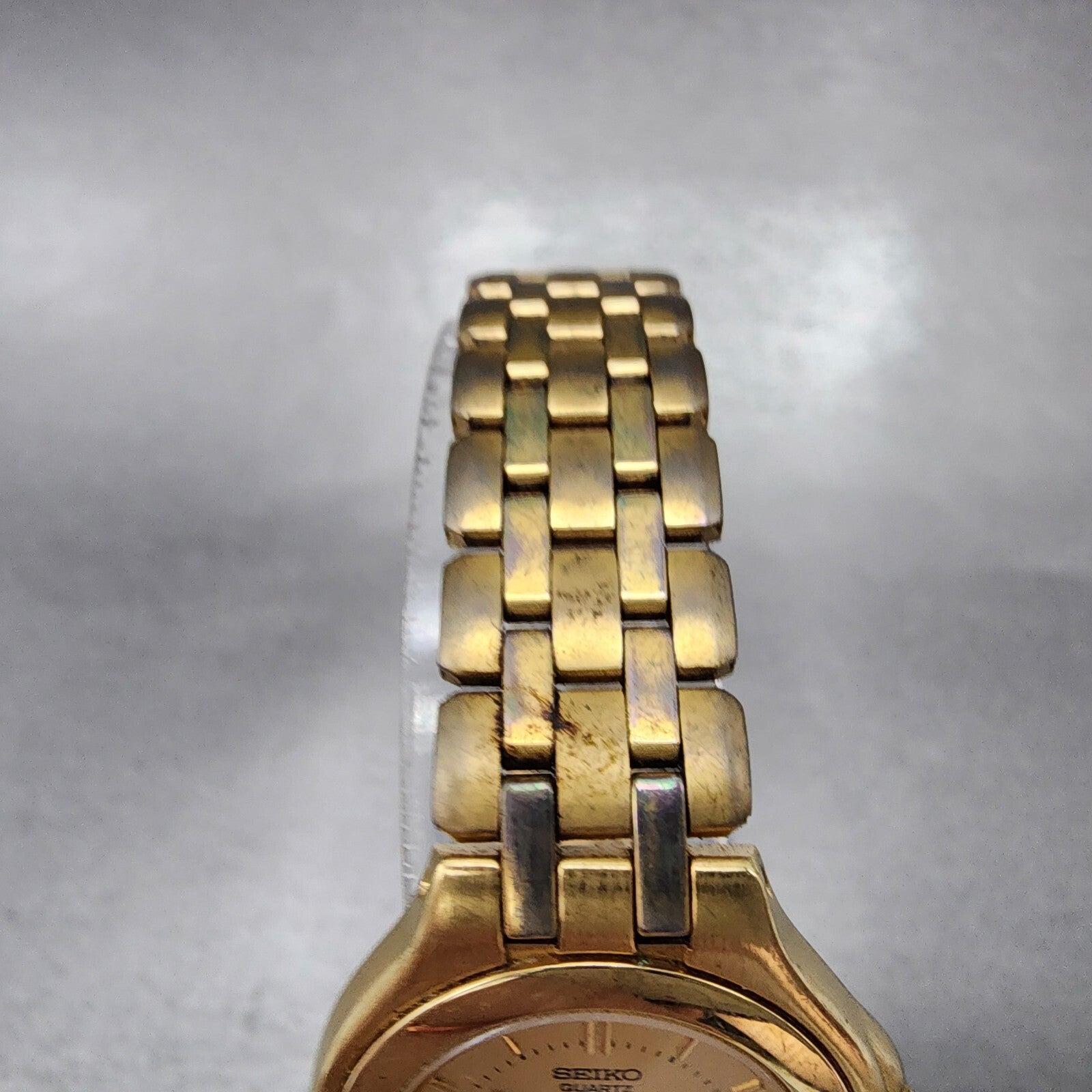 Seiko Watch Women 26mm Gold Dial Gold Tone Date Round 7N390050 New Battery4
