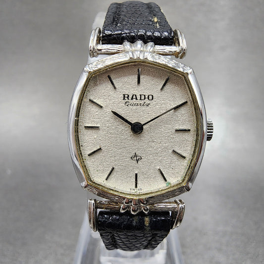 Rado Watch Women 20mm Silver Dial Silver Tone Round New Battery0
