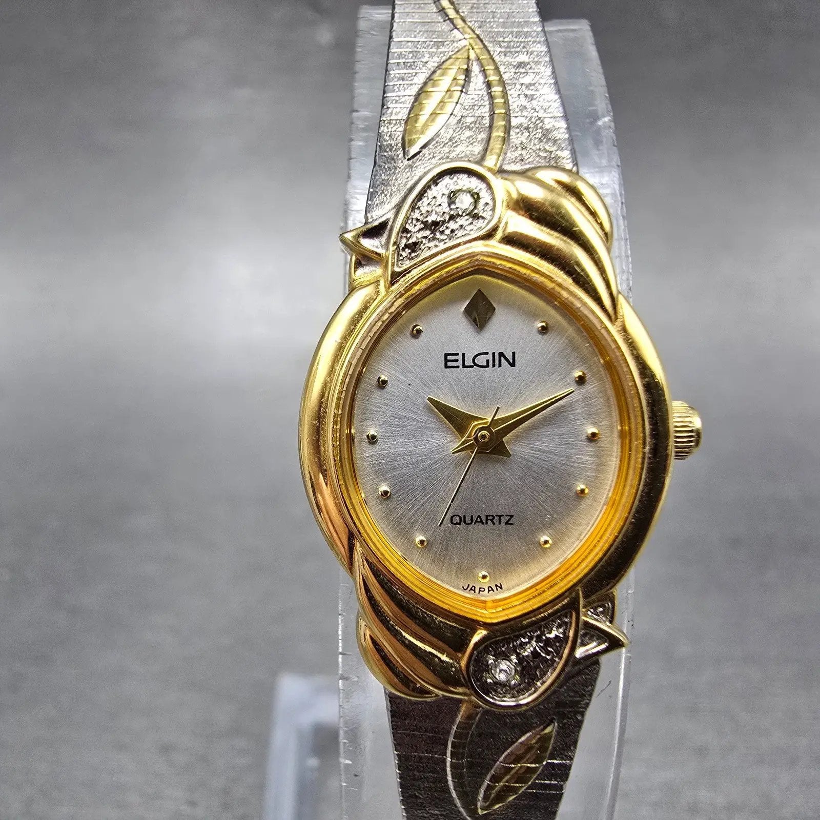 Elgin Watch Women 17mm Silver Dial Two Tone Oval Leafs EK909-007 New Battery0