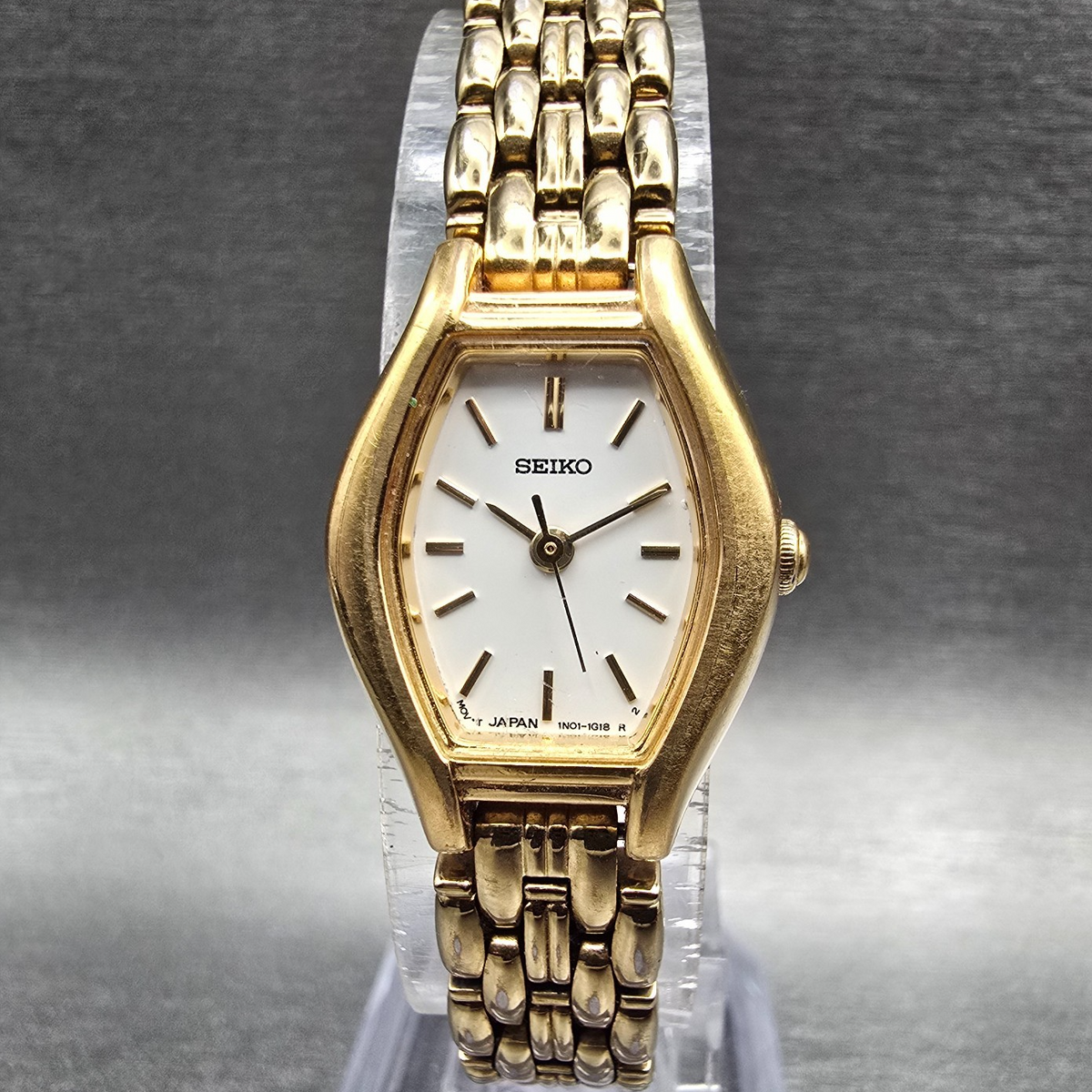 Seiko Watch Women 18mm White Dial Gold Tone Oval 1N01-5C19 New Battery Vintage0