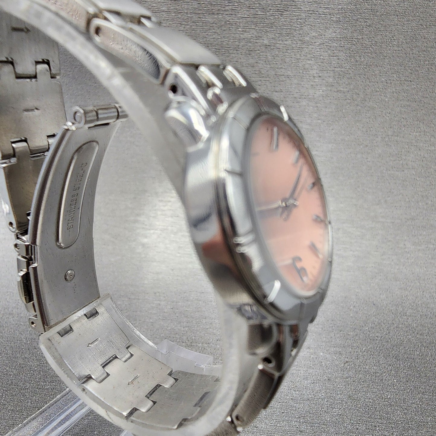 Seiko ALBA Watch Women 24mm Pink MOP Dial Steel Round 1N010EN0 New Battery3