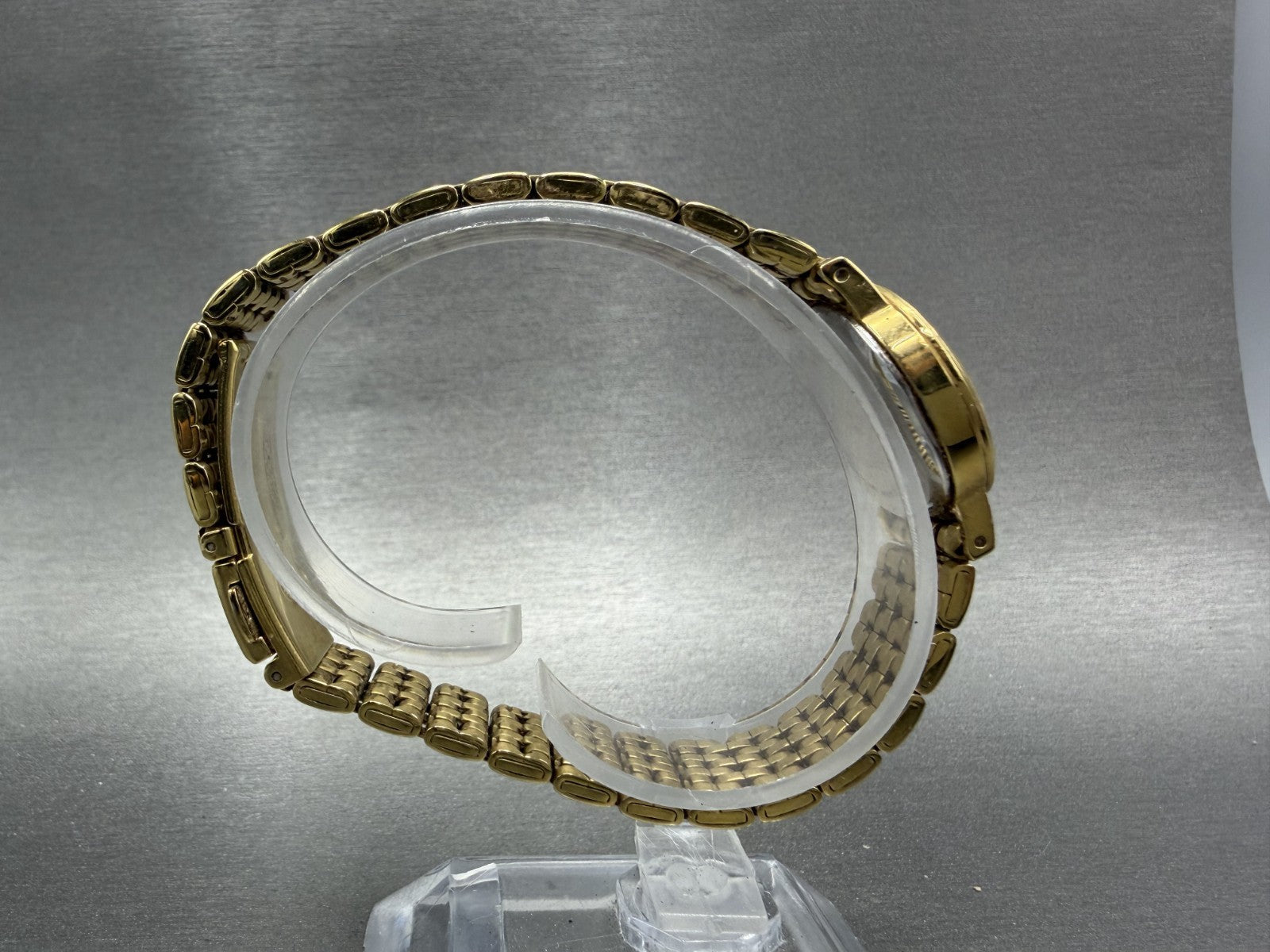Citizen Watch Women 24mm Black Dial Gold Tone Date Round 1012S038562 New Batt11
