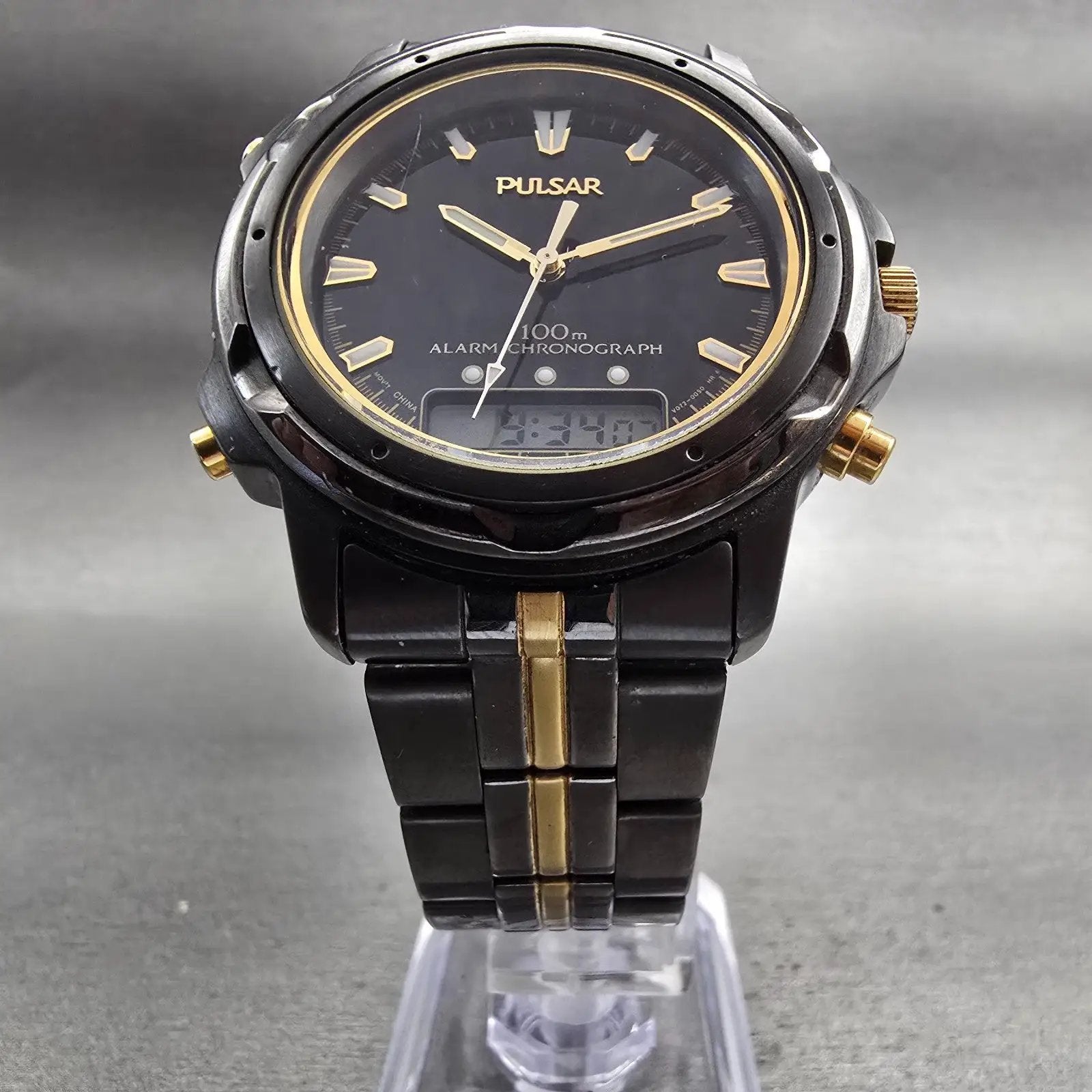Seiko Pulsar Watch Men 39mm Black Dial Round Chrono Alarm V072-0050 New Battery5