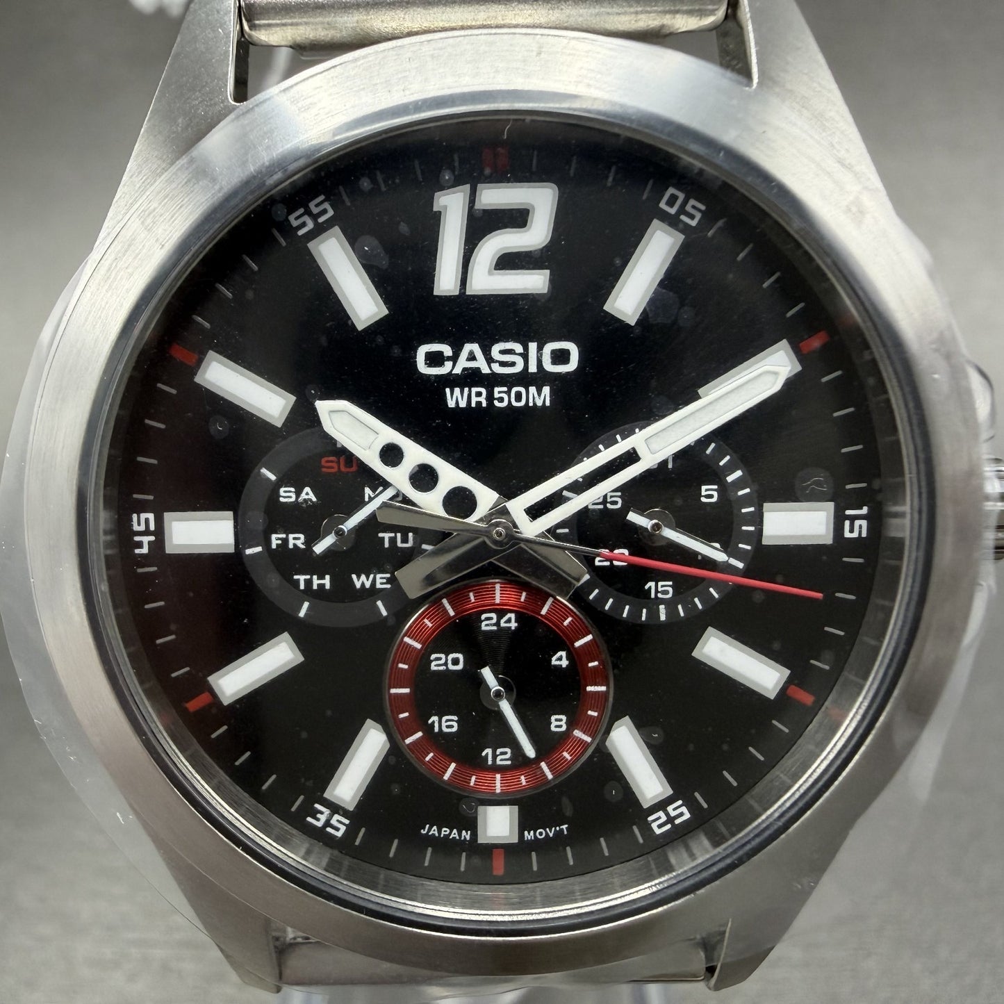 Casio MTP-E350 Watch Men 39mm Black Dial Silver Tone Daydate Metal Bracelet1