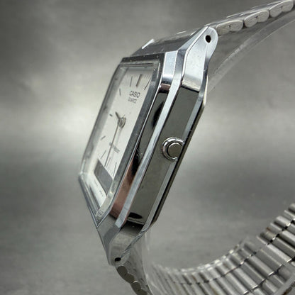 Casio AQ-230 Watch Men 30mm White Dial Steel Alarm Chrono Analog Digital PARTS3