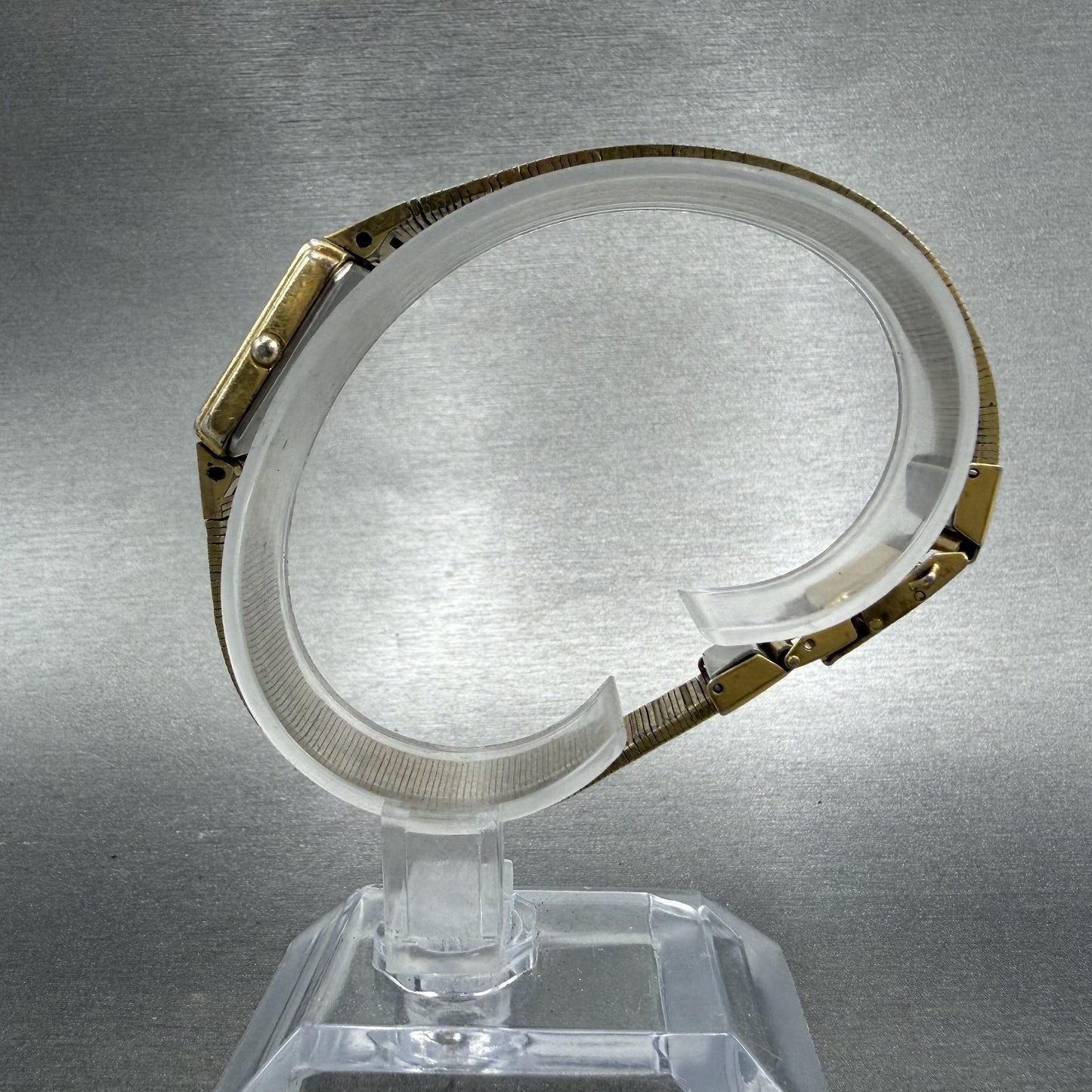 Seiko Tank Watch Women 18mm Champagne Dial Gold Tone 7323-5479 New Battery6