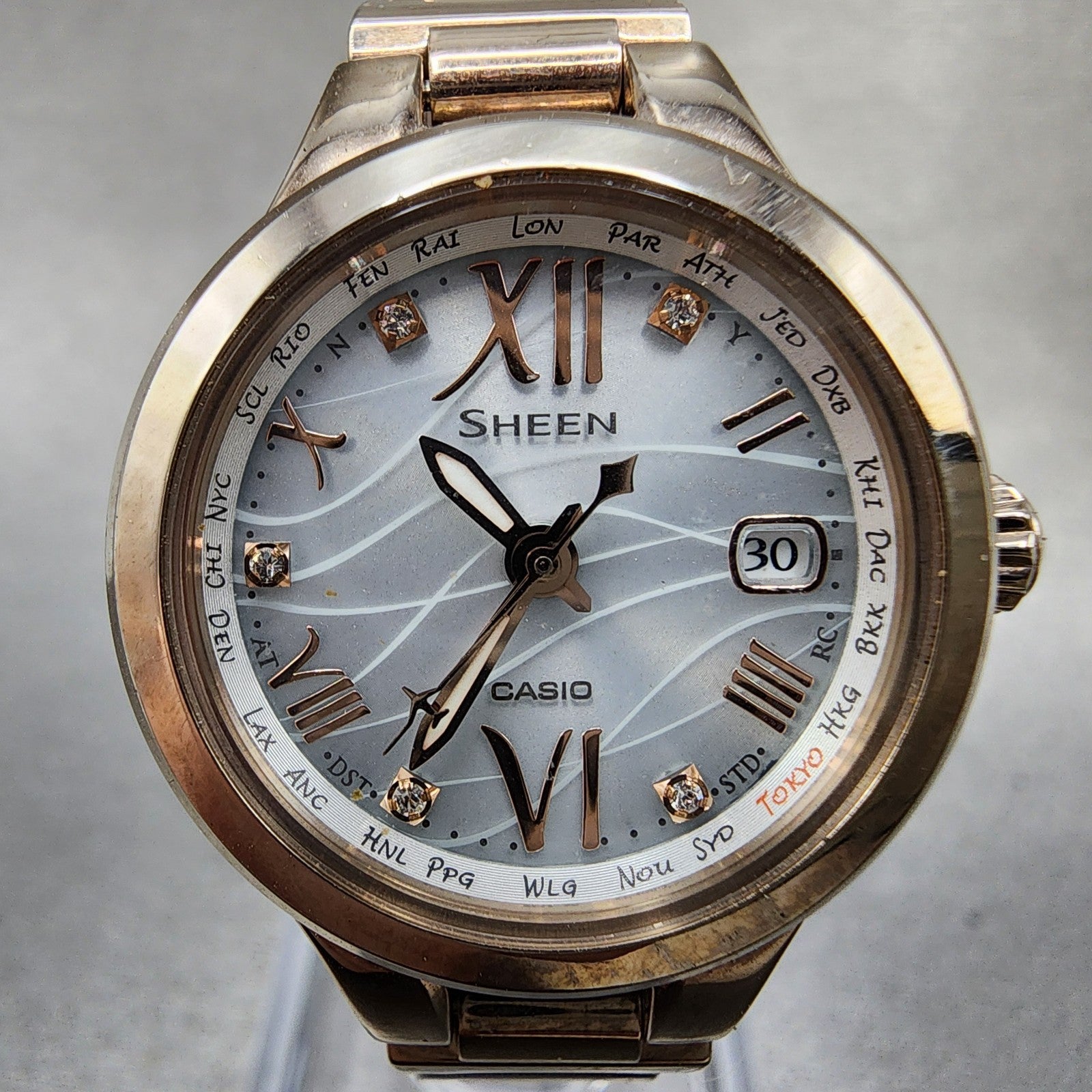 Casio Sheen SHW1700 Watch Women 26mm White Dial Gold Tone Date Round Runs1
