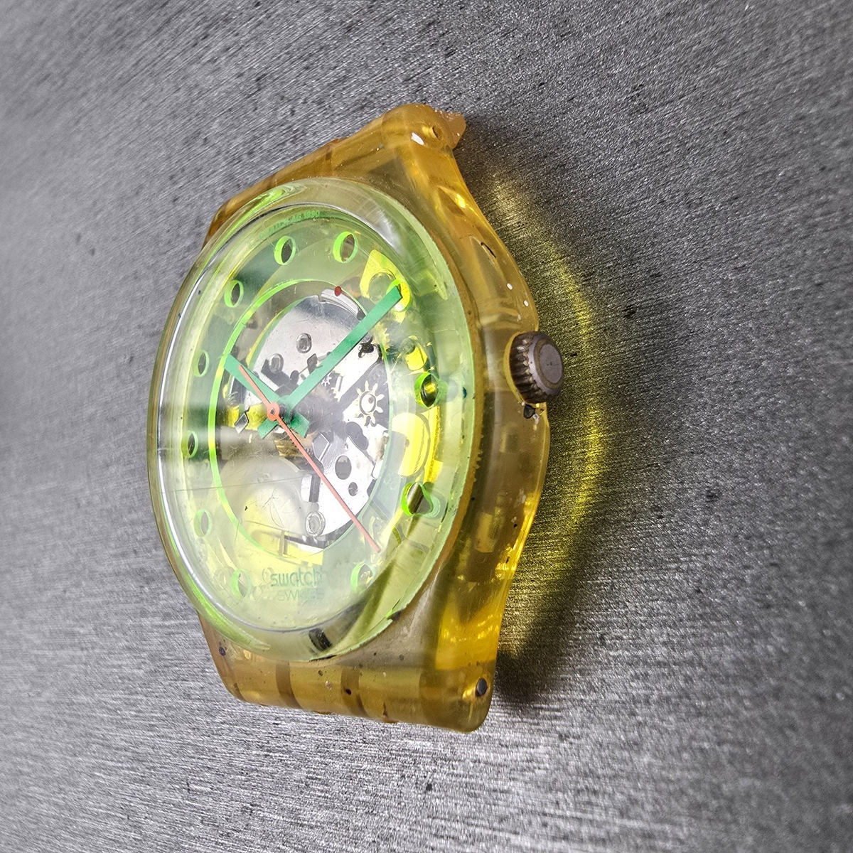 Swatch Bermudas Watch Men 34mm Green Dial Clear Case Round GK133 New Battery3