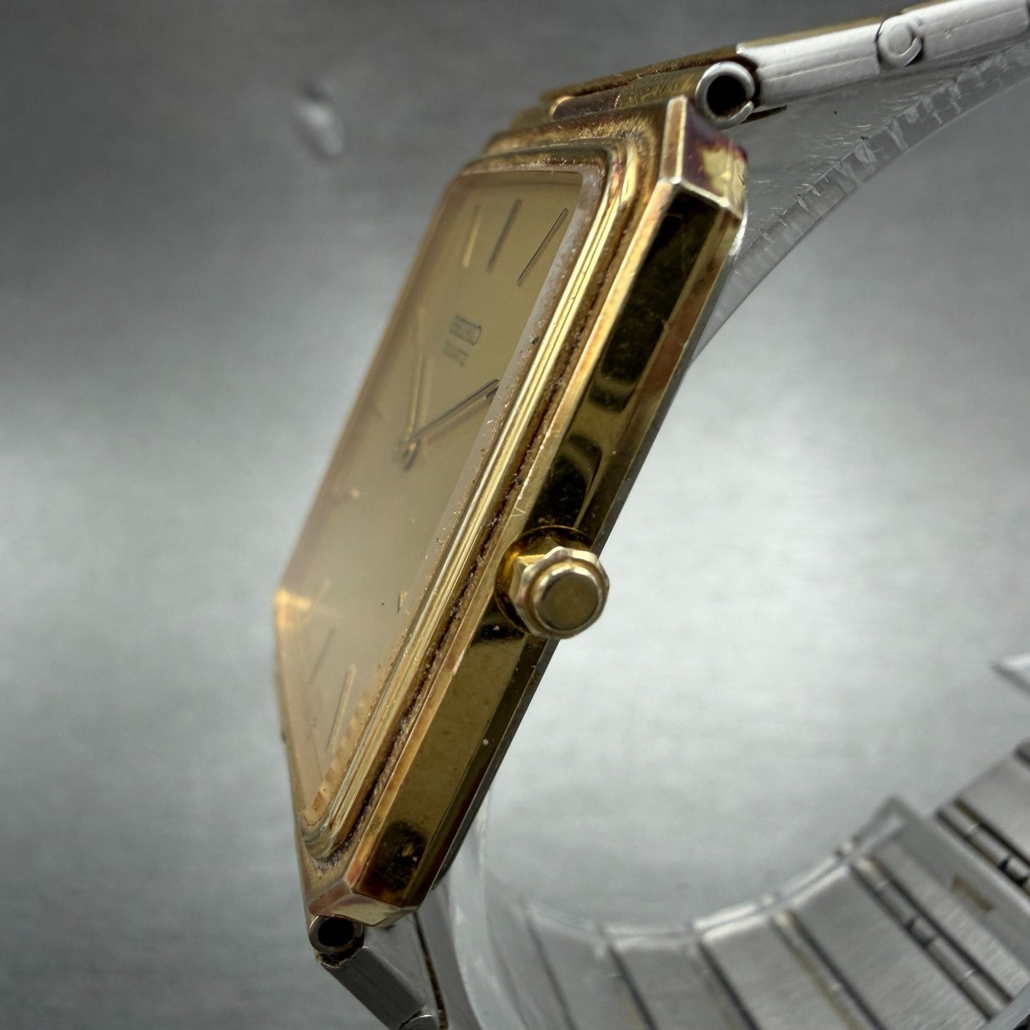Seiko Tank Watch Men 28mm Champagne Dial Gold Tone Date 9029-5009 New Battery2