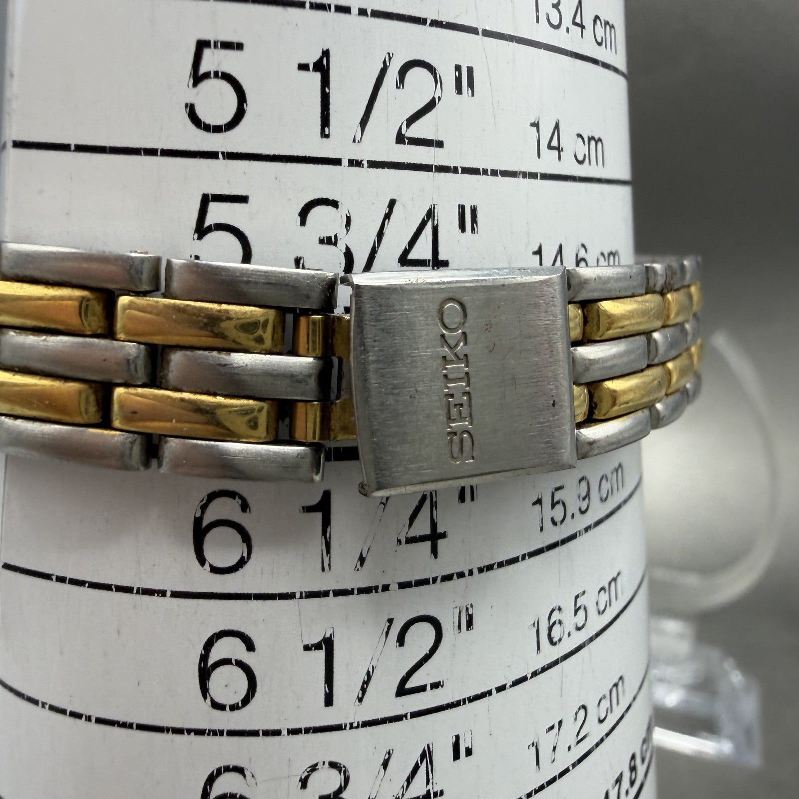 Seiko Watch Women 24mm White Dial Two Tone Date Round 3Y02-0B59 New Battery HJ8Q10