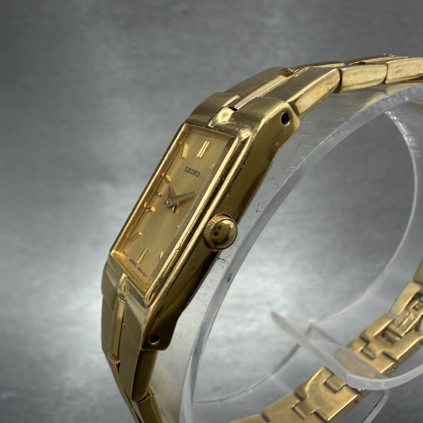 Seiko Watch Women 13mm Gold Dial Gold Tone Rectangle 2E20-7479 New Battery ABCD2