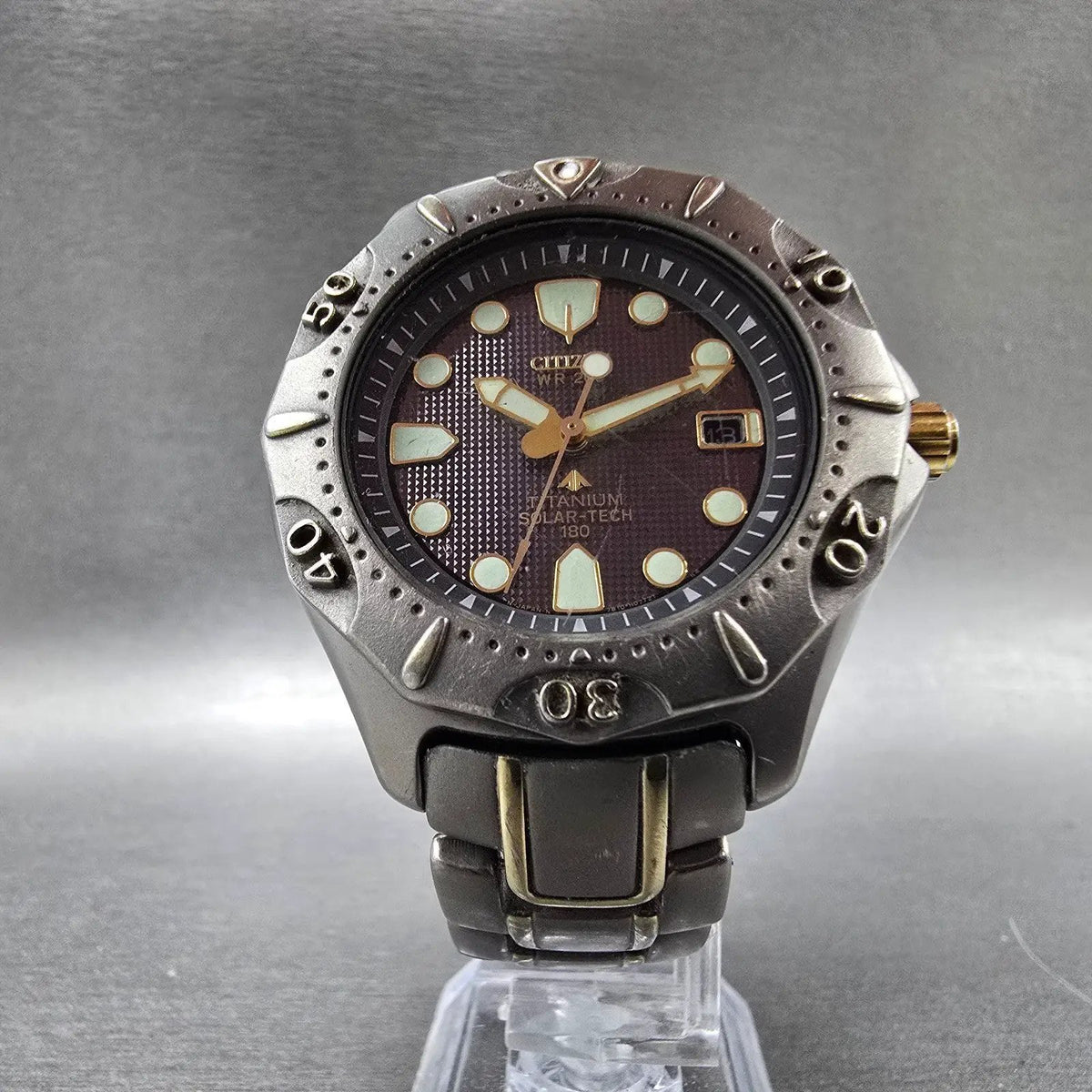 Citizen Eco-Drive Dive Watch Men 41mm Black Dial Titanium Date 7875-H04945 Runs5