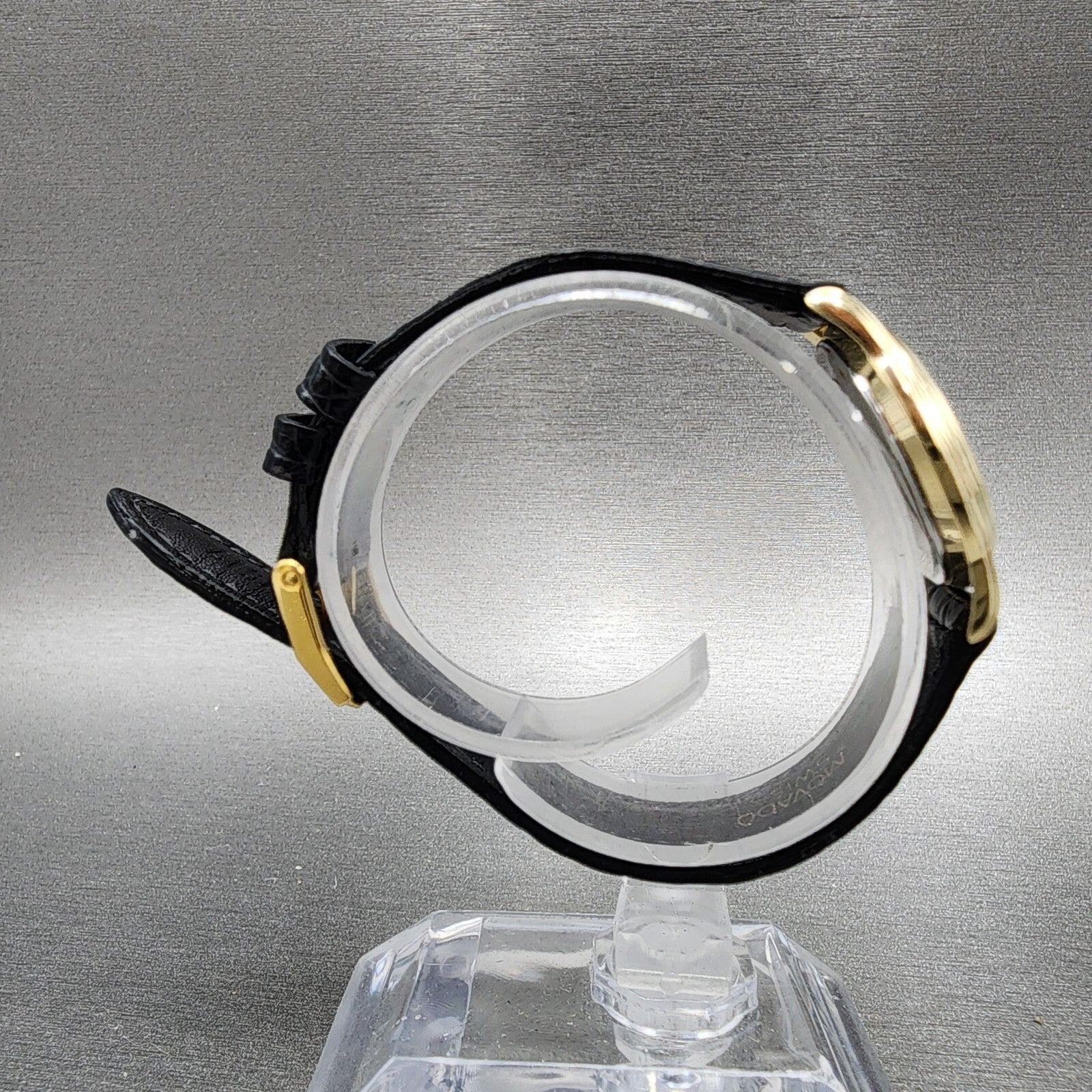 Movado Museum Watch Women 26mm Gold Dial Gold Tone Round 87 E4 9840 New Battery8
