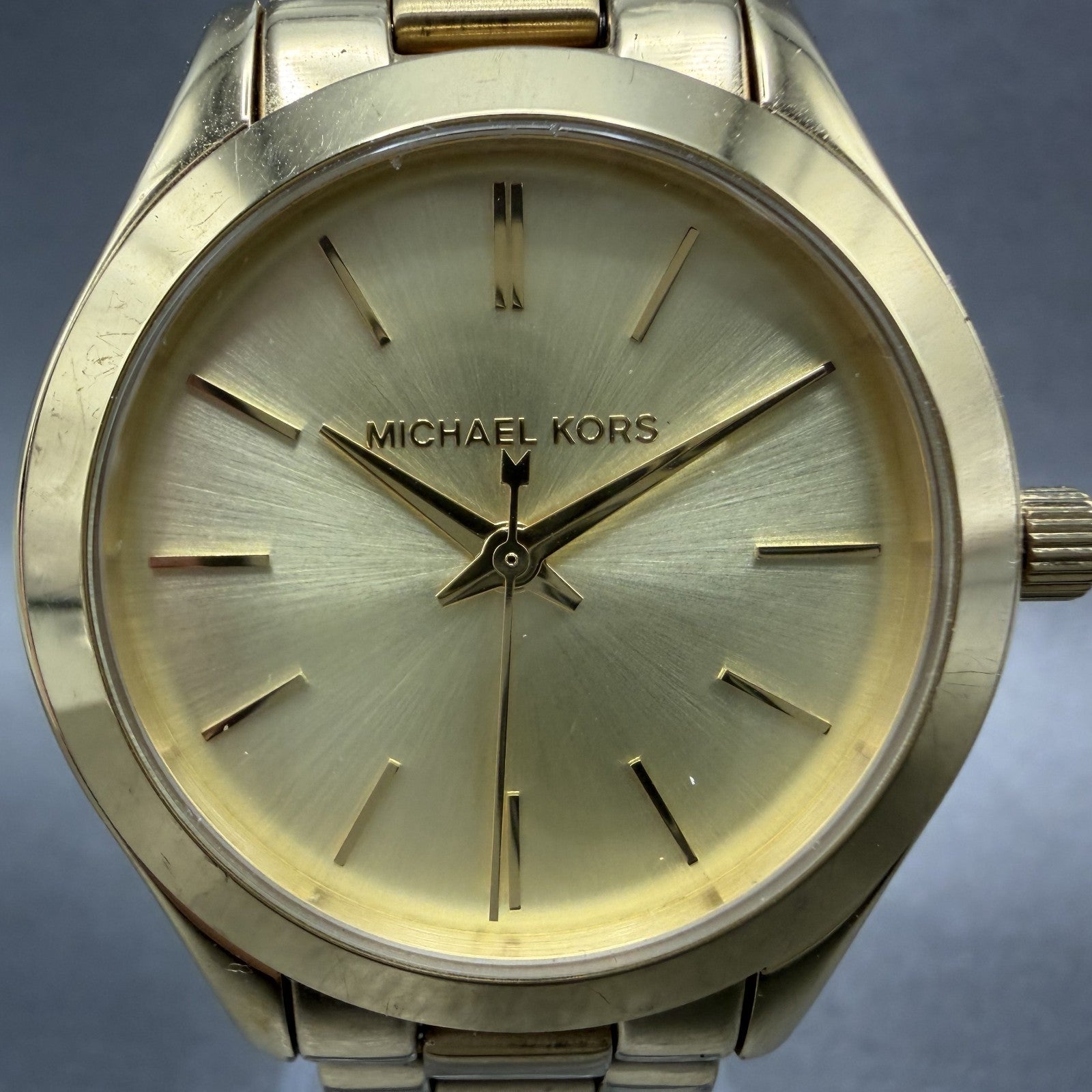 Michael Kors Slim Runway Watch Women 34mm Gold Dial Gold Tone Round New Battery1