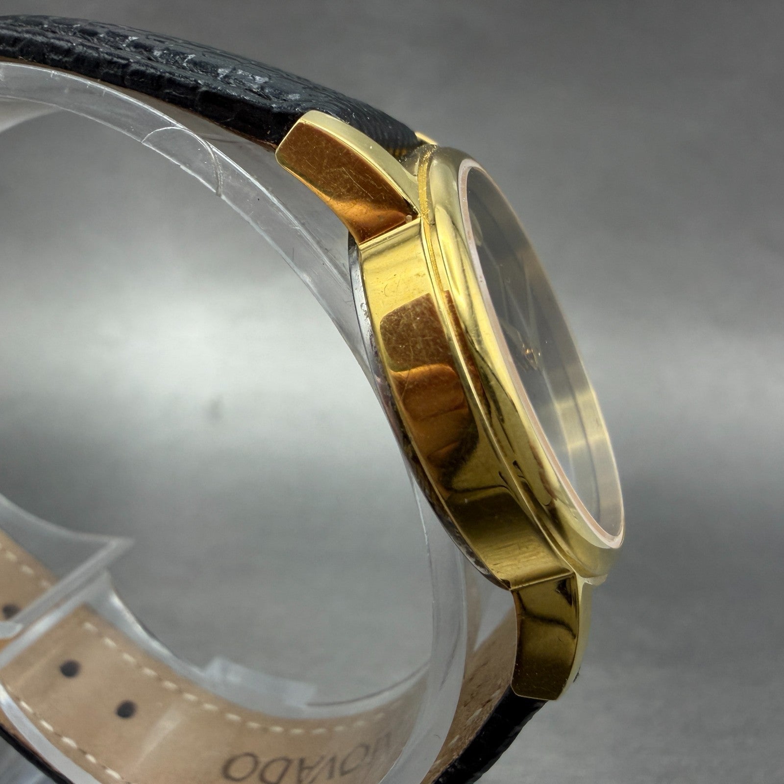 Movado Muesem Watch Women 27mm Black Dial Gold Tone Round 2100006 New Battery3