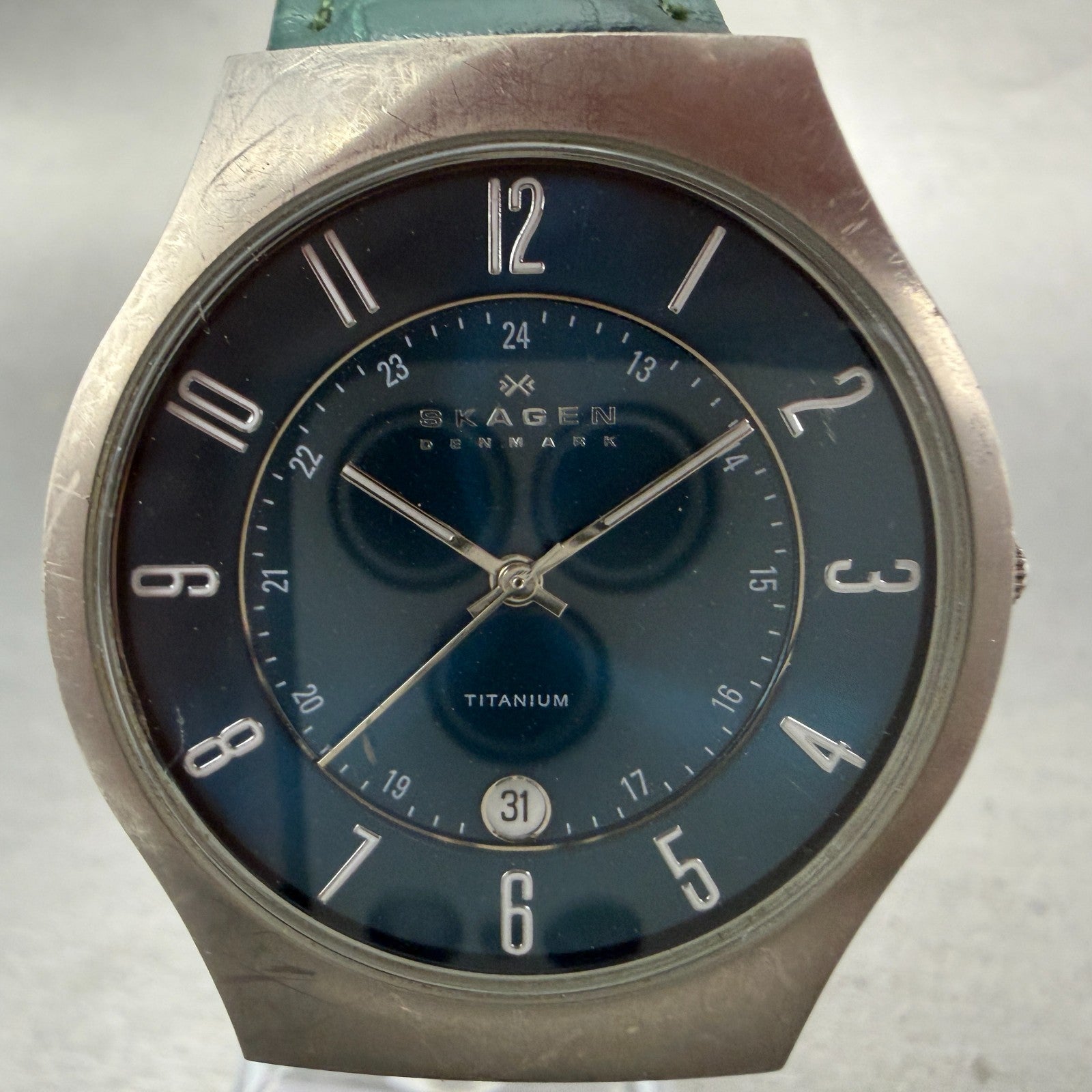 Skagen Watch Men 37mm Blue Dial Titanium Case Date Round 233XLTTN New Battery1