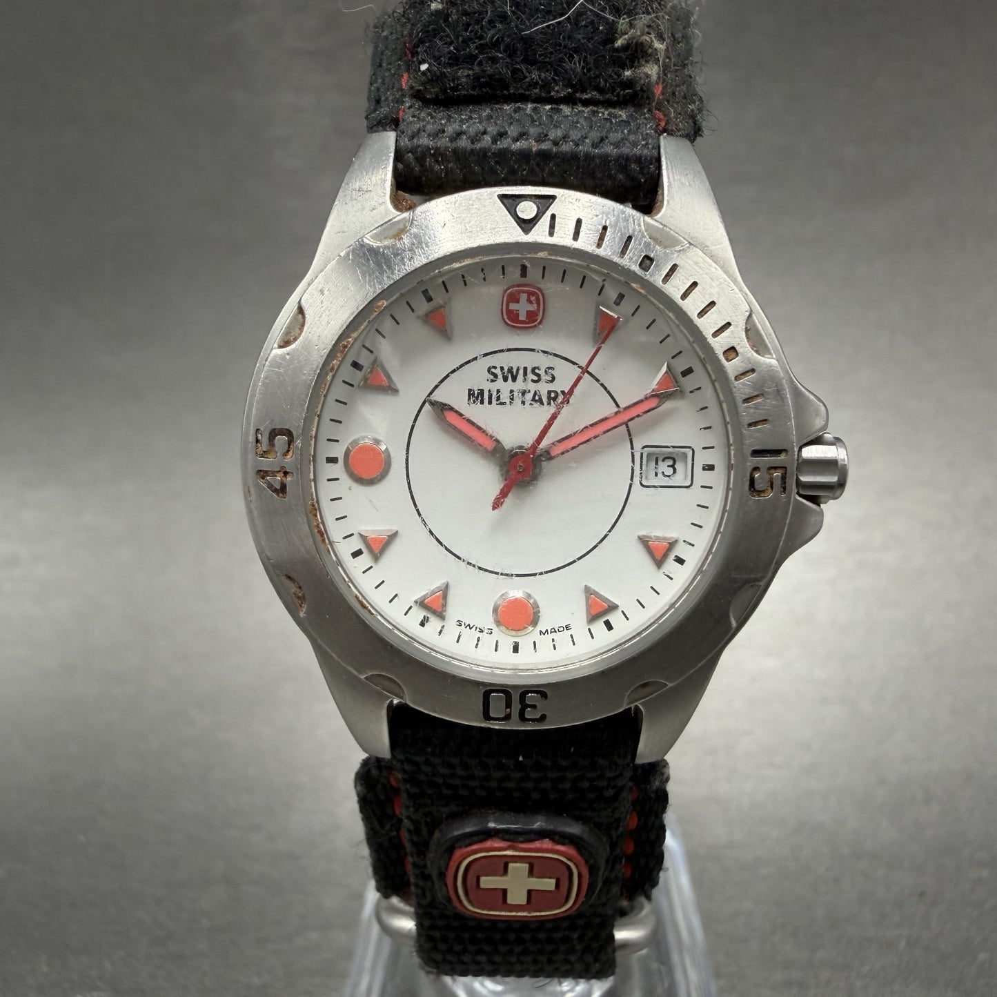 Wenger Swiss Military Watch Women 30mm White Dial Steel Date 7908X New battery0