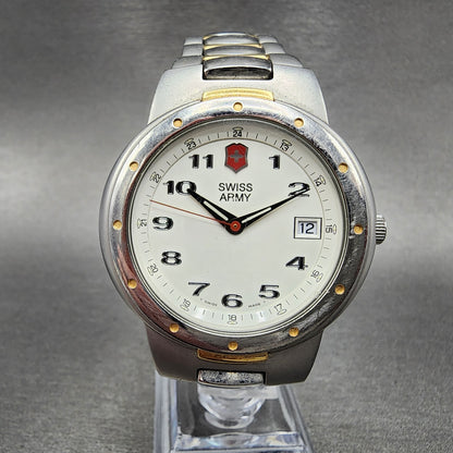 Victorinox Swiss Army Valiant Watch Men 39mm White Dial Two Tone Date Round Runs0