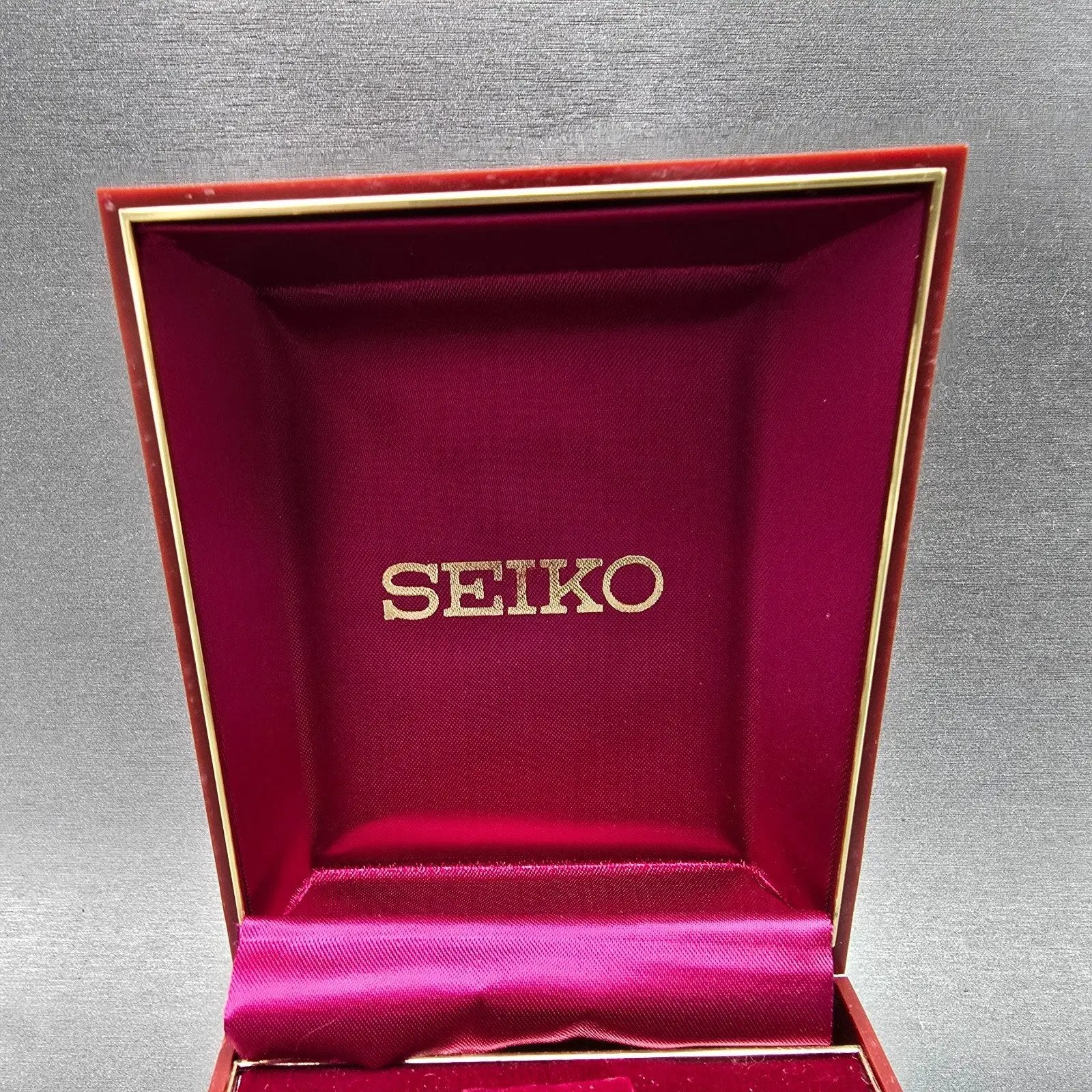 Seiko Presentation Watch Box Case Red Plastic Quartz Vintage Japan2