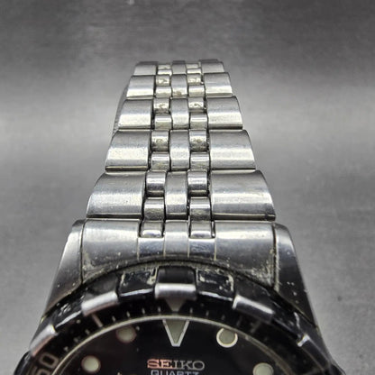 Seiko SQ Sports 100 Dive Watch Men 37mm Black Dial Steel READ!! 8123-7180 NewBat5