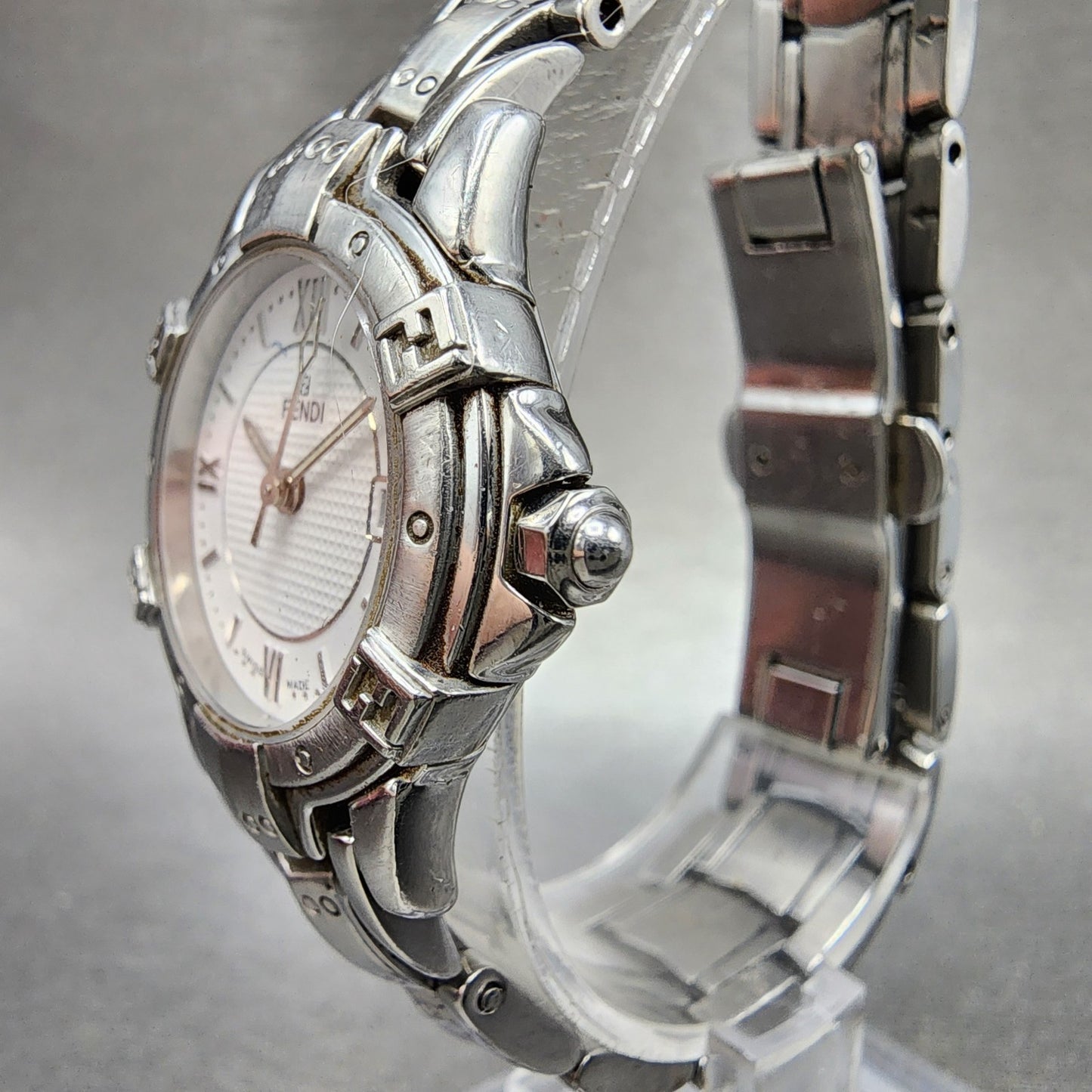 Fendi Orologi Watch Women 26mm White Dial Silver Tone Date Round 3500L PARTS3